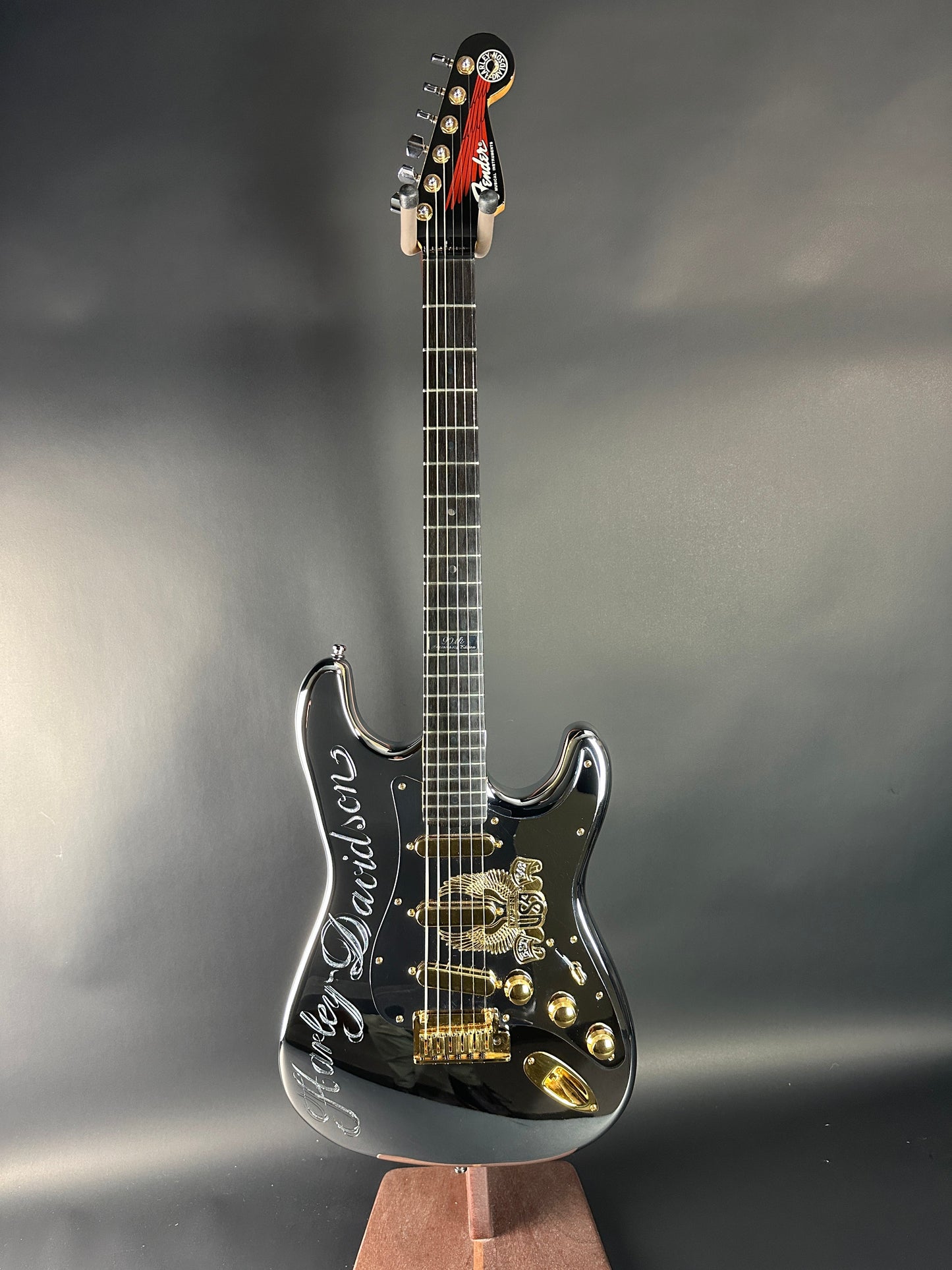 Used 1993 Fender Custom Shop Harley Davidson Stratocaster w/case TSU23081