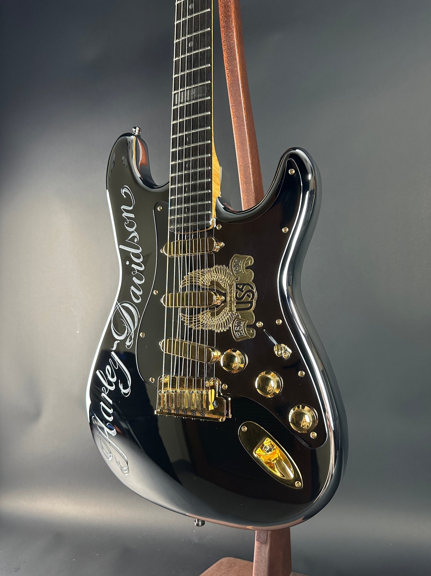 Used 1993 Fender Custom Shop Harley Davidson Stratocaster w/case TSU23081