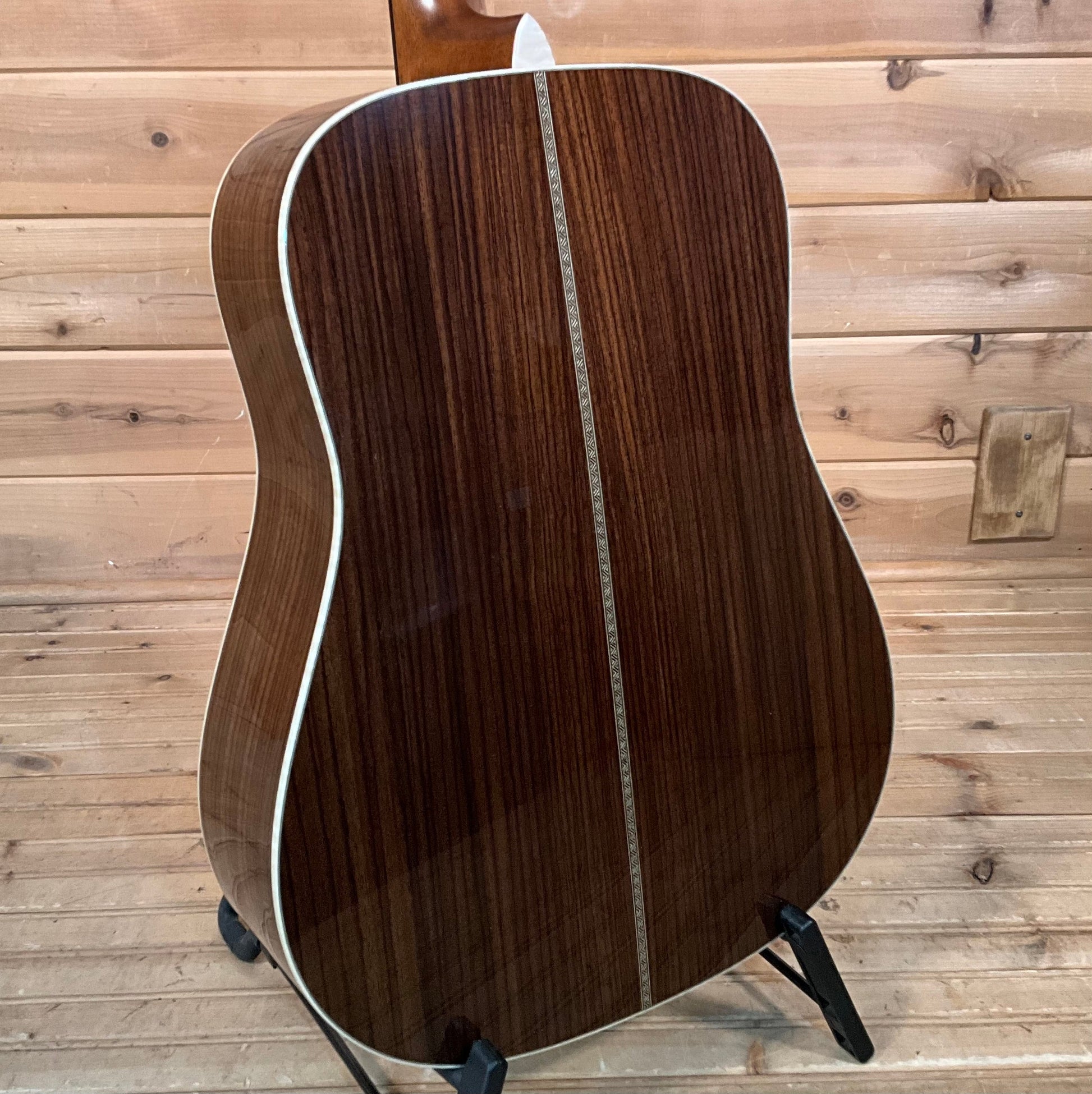 Martin D-28 Modern Deluxe Acoustic Guitar - Natural