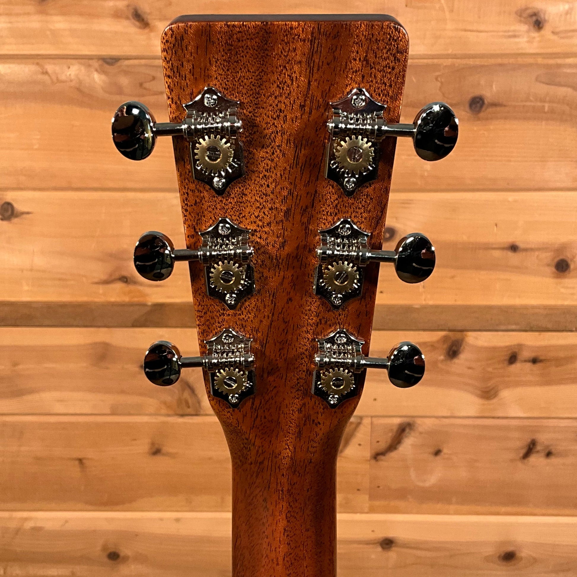Martin Molly Tuttle D-18 Acoustic Guitar - Vintage Sunburst