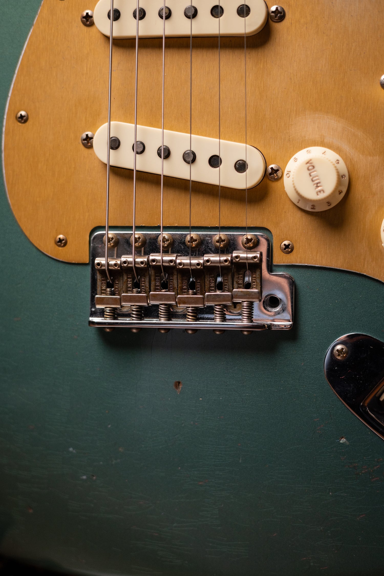 Used 2023 Fender Custom Shop Limited Edition Roasted "Big Head" Stratocaster® Relic® Electric Guitar - Faded Aged Sherwood Green Metallic