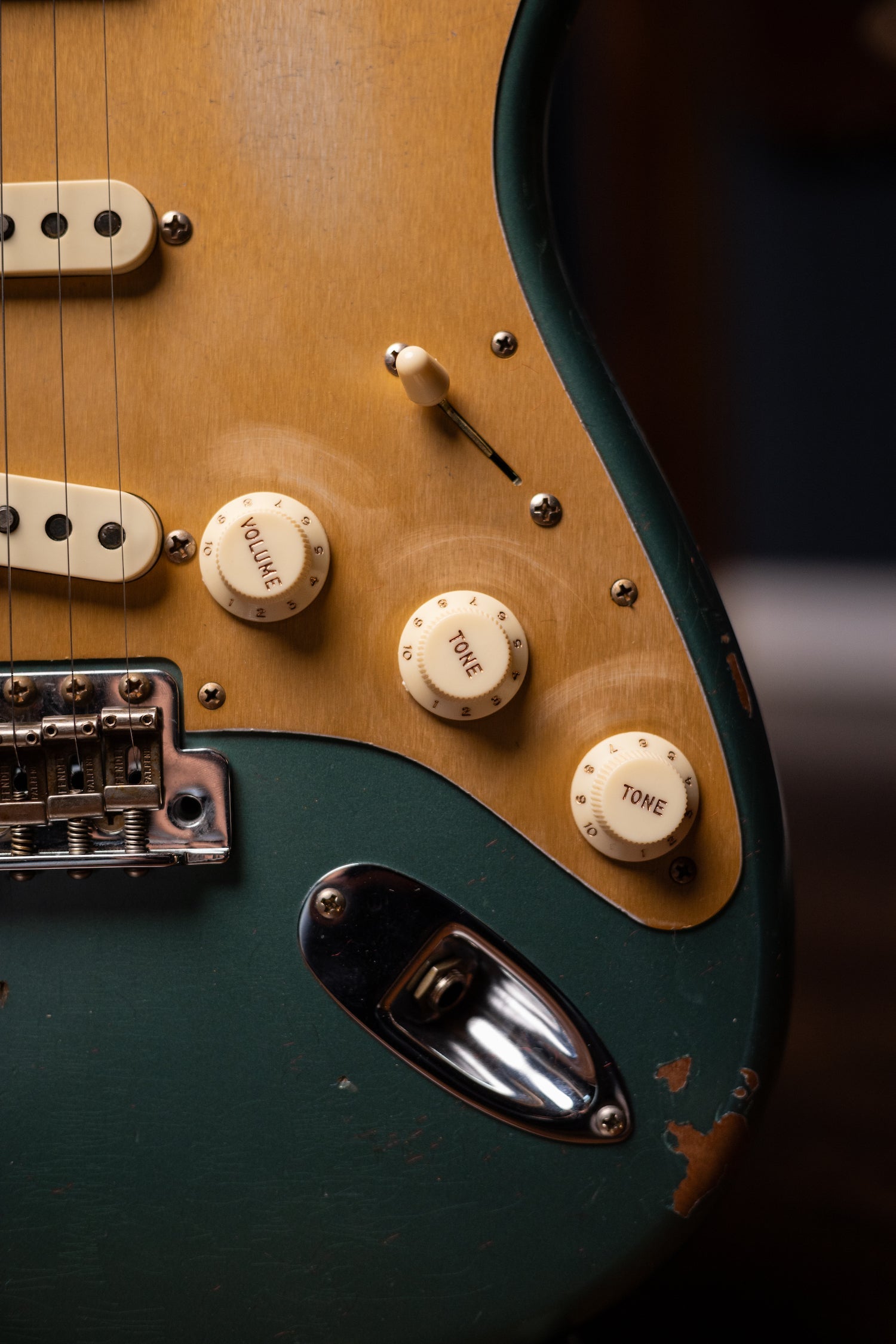 Used 2023 Fender Custom Shop Limited Edition Roasted "Big Head" Stratocaster® Relic® Electric Guitar - Faded Aged Sherwood Green Metallic