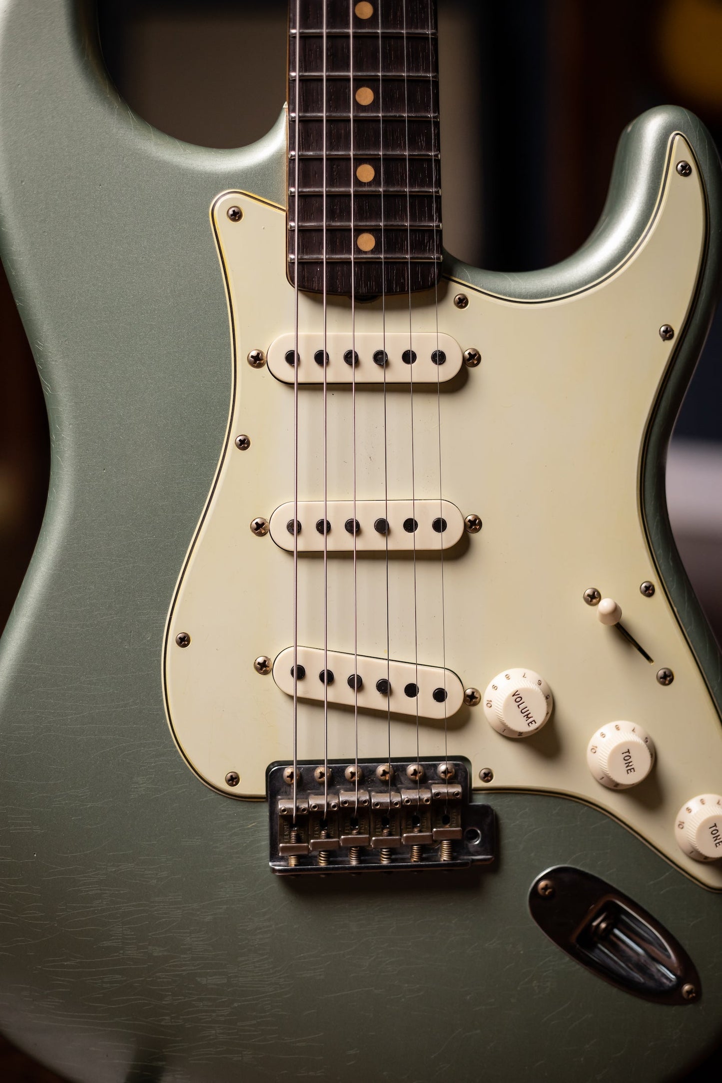 2022 Fender Custom Shop Limited Edition '59 Stratocaster Journeyman Relic Electric Guitar - Super Faded Aged Sage Green Metallic