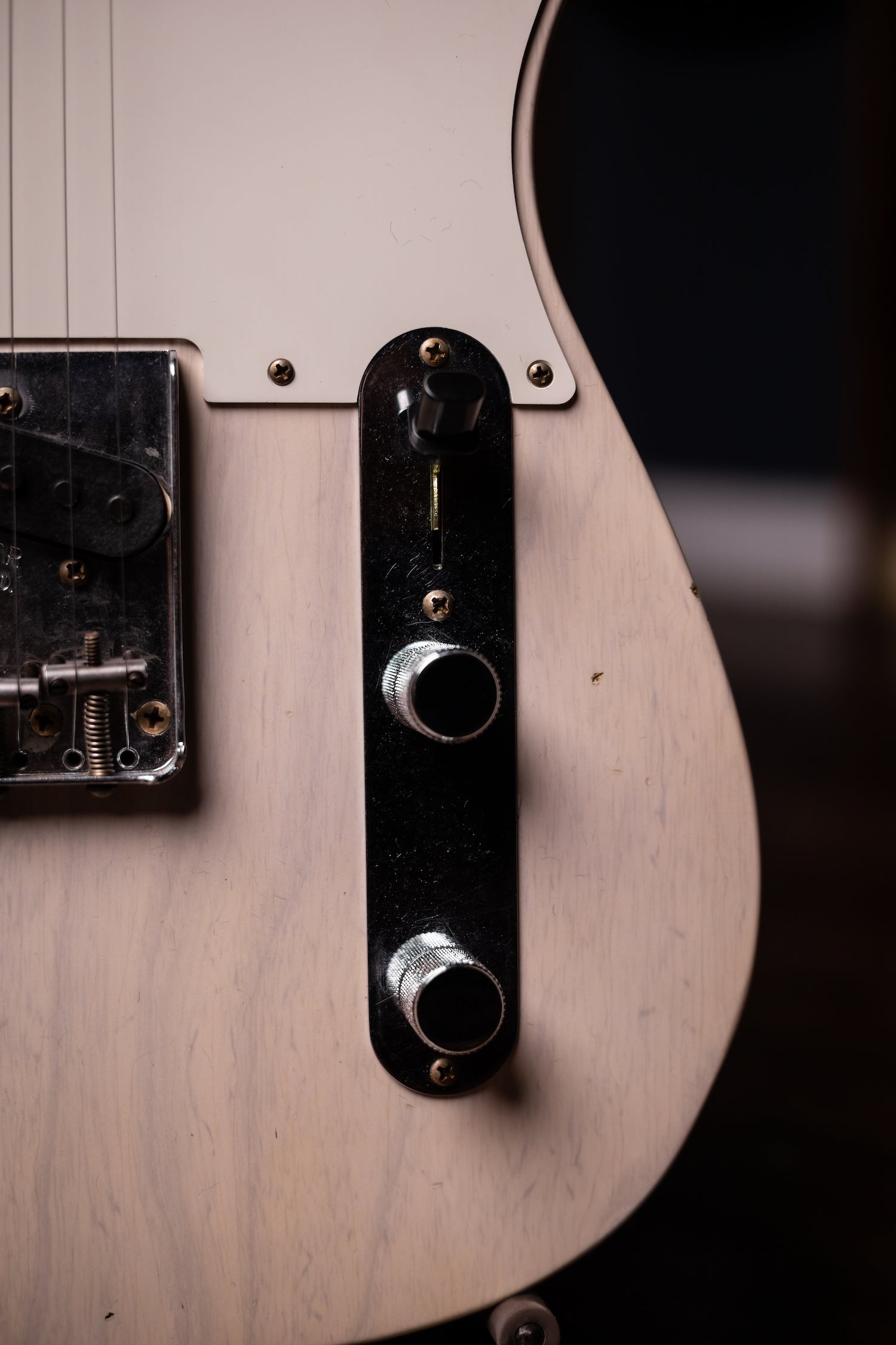 2022 Fender Custom Shop Journeyman Relic 1957 Telecaster Electric Guitar - Aged White Blonde