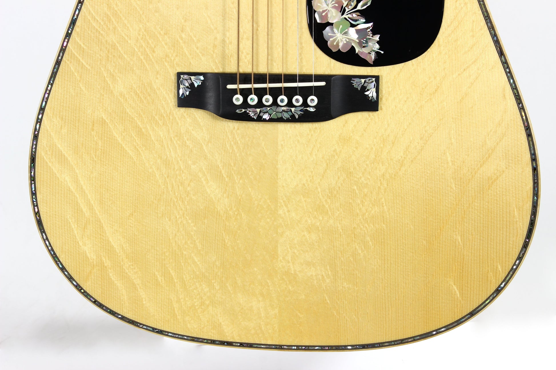 MINT Martin D-42 Purple Martin Flamed Myrtle Limited Edition - Dreadnought, Purple Sunburst