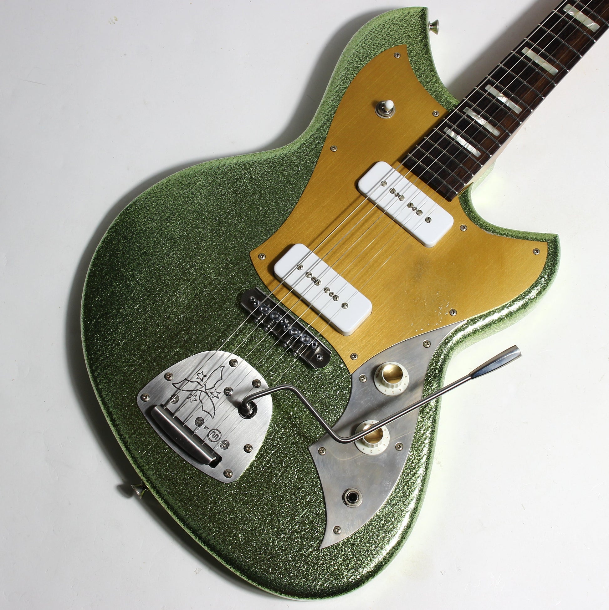 2026 NOVO Serus J Custom Coke Bottle Green Sparkle, Pine Body, Made in USA Relic