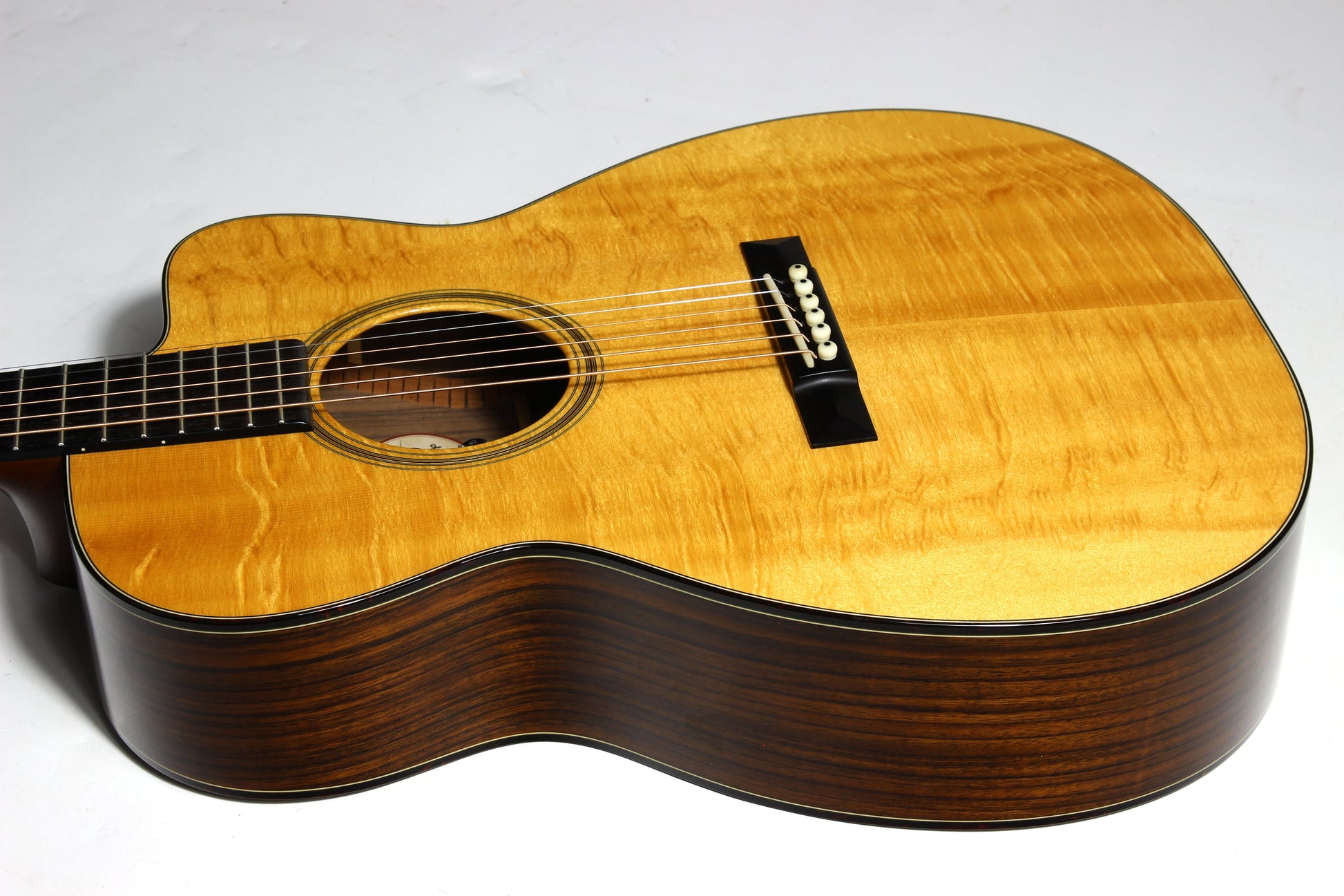 Bourgeois OM-C 2007 Cutaway Custom Acoustic Guitar - Italian Spruce Indian Rosewood