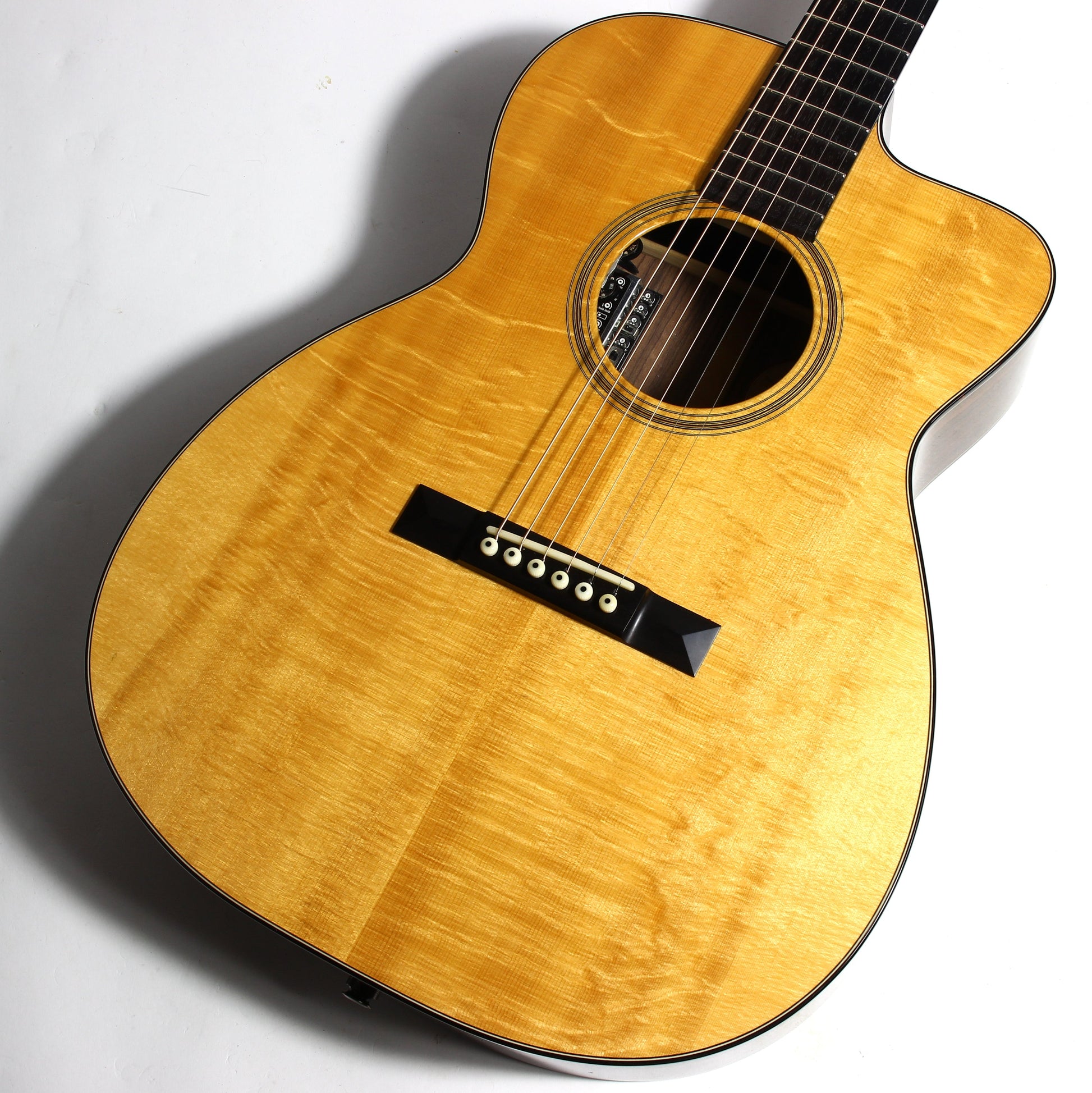Bourgeois OM-C 2007 Cutaway Custom Acoustic Guitar - Italian Spruce Indian Rosewood