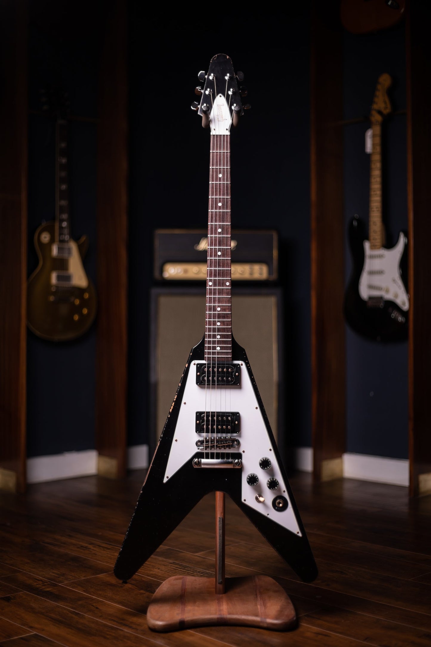 Gibson Custom Shop Kirk Hammett 1979 Flying V Murphy Lab Aged Electric Guitar - Ebony