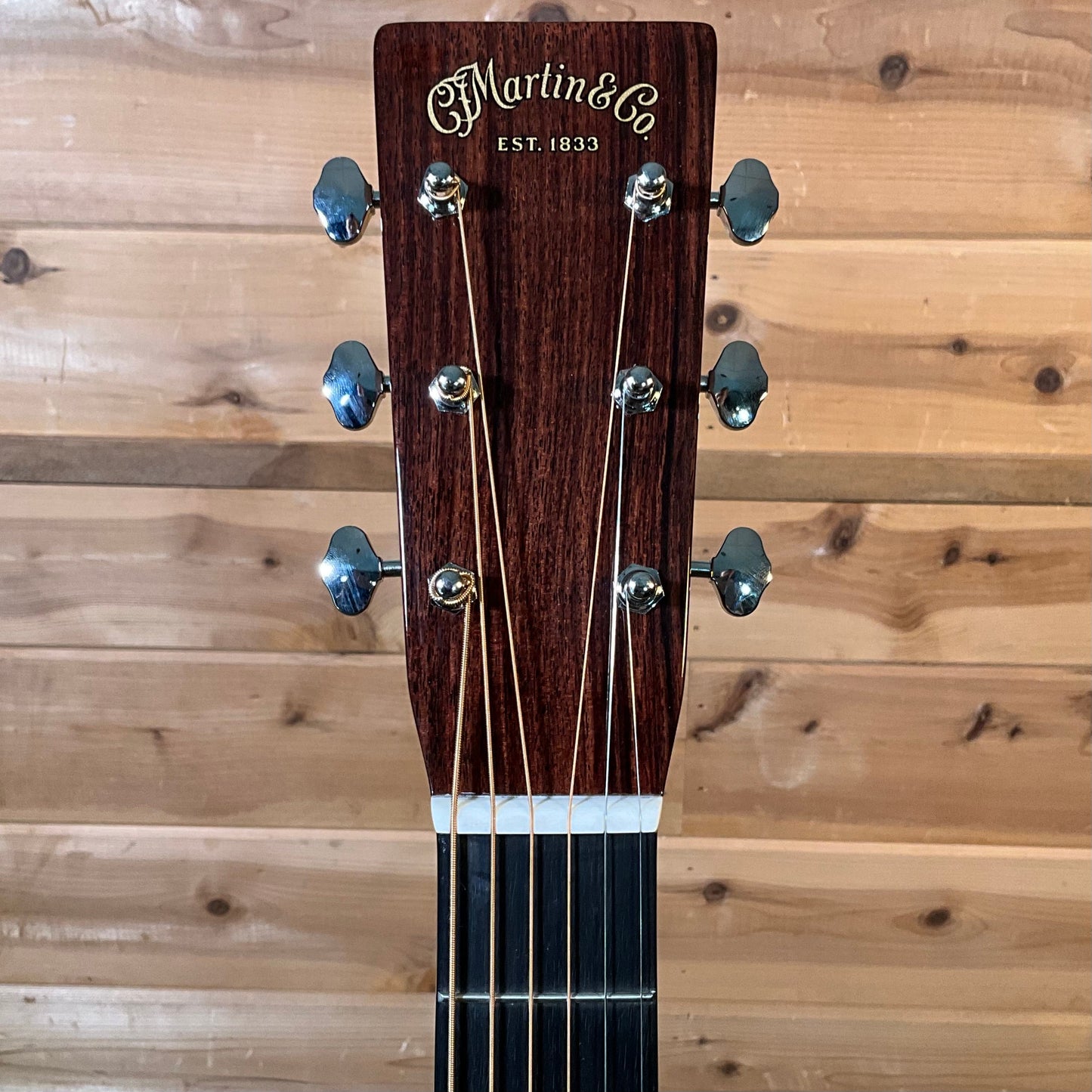 Martin 000-28EC Eric Clapton Signature Acoustic Guitar - Natural