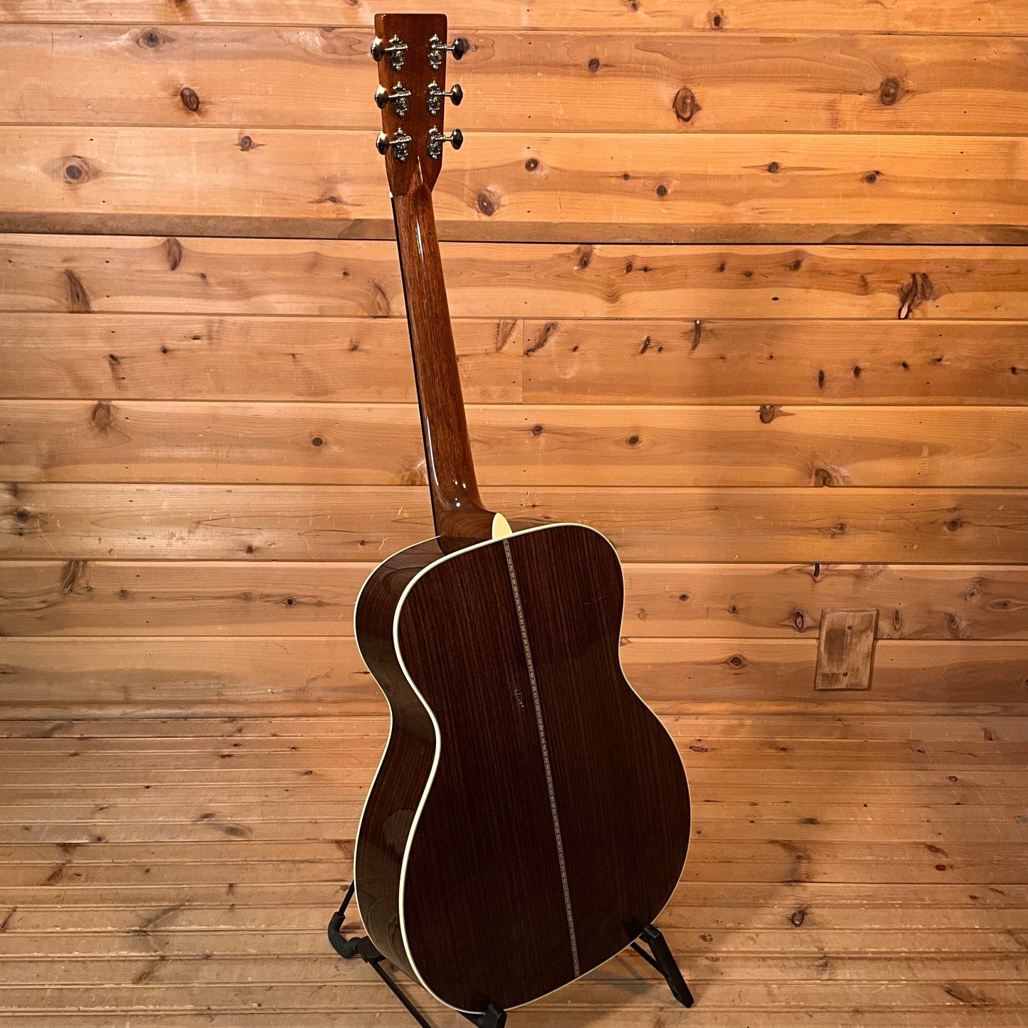 Martin 000-28EC Eric Clapton Signature Acoustic Guitar - Natural