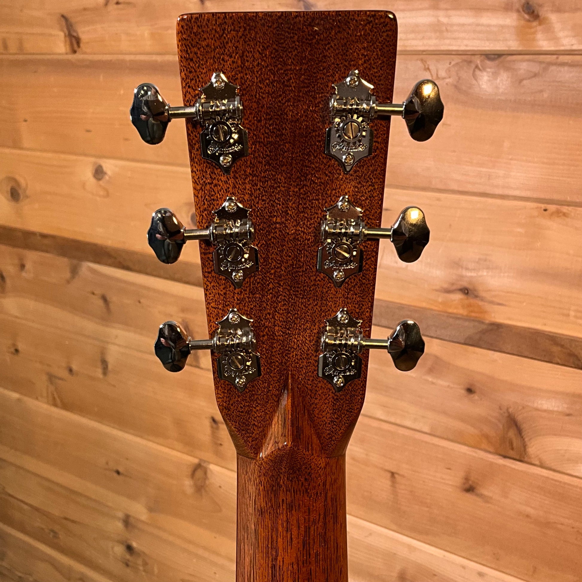 Martin 000-28EC Eric Clapton Signature Acoustic Guitar - Natural