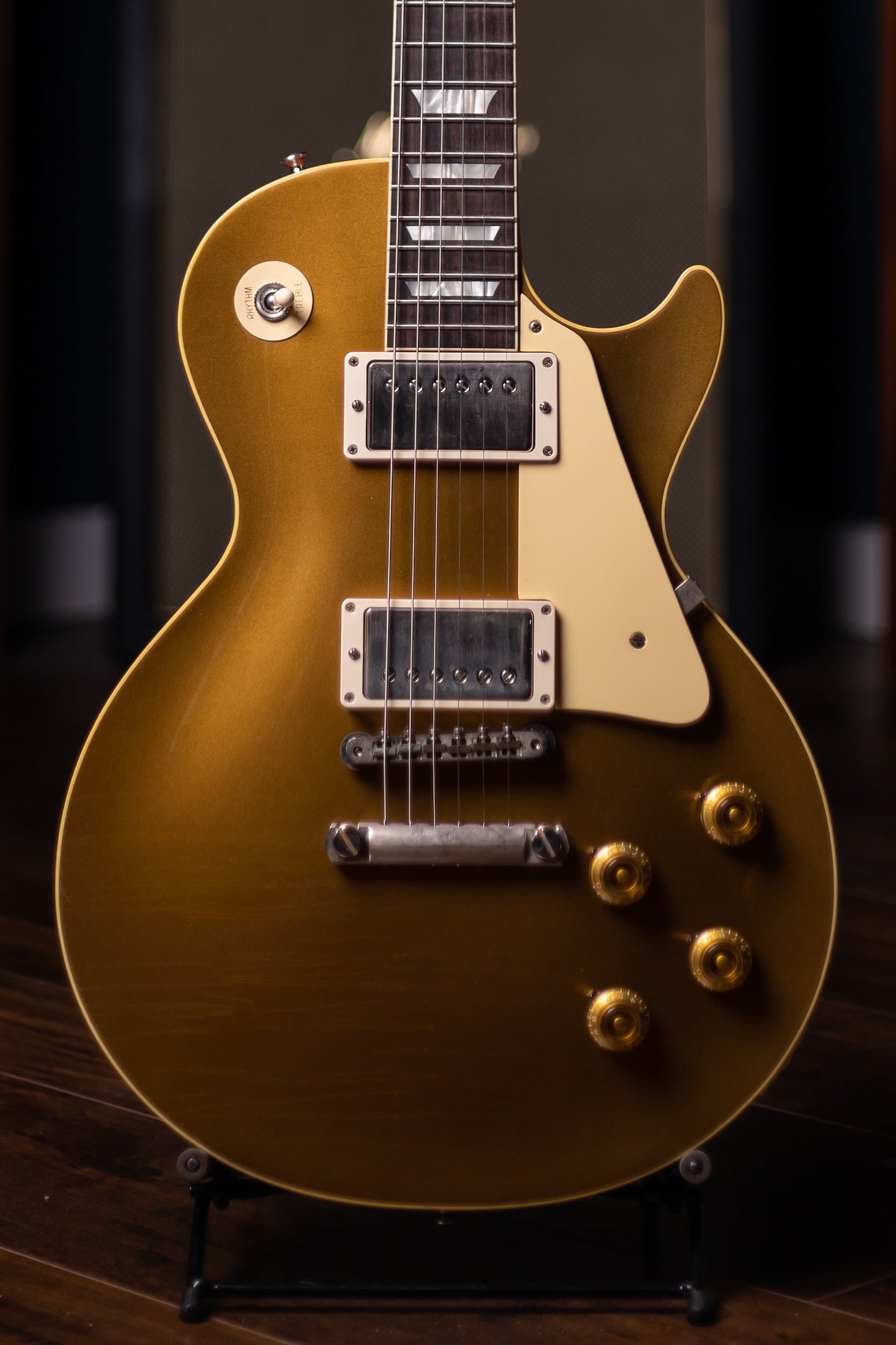 Gibson Custom Shop Murphy Lab 1957 Les Paul Standard Reissue Ultra Light Aged Electric Guitar - Double Gold