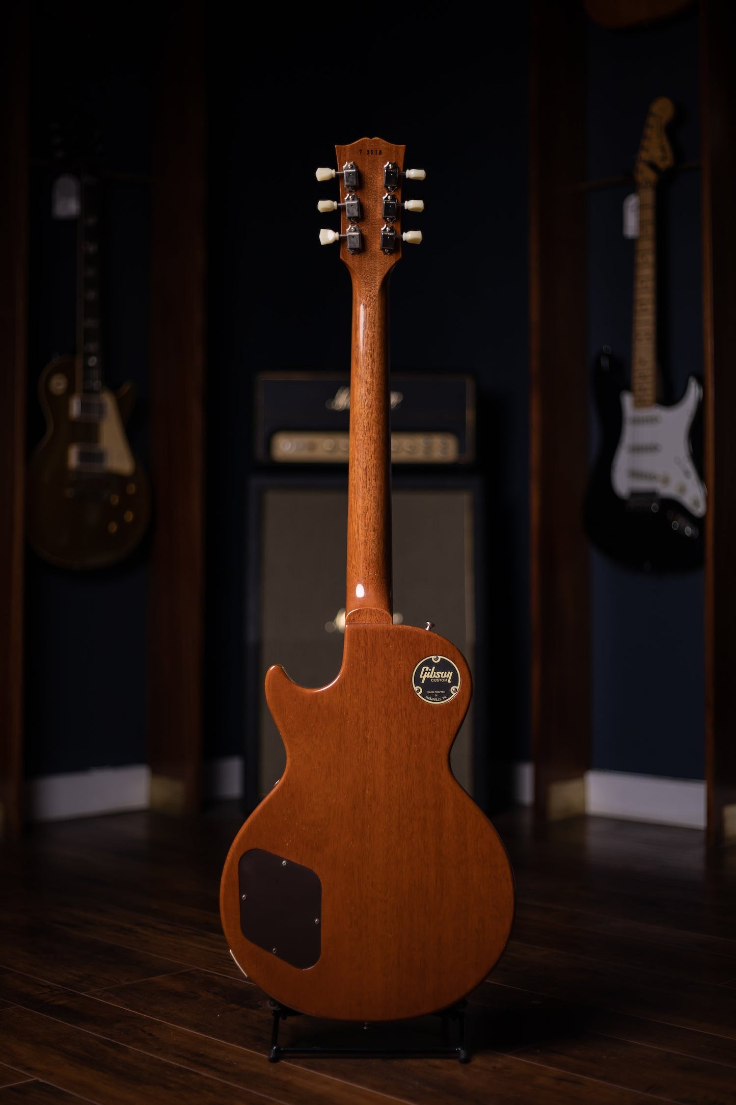 Gibson Custom Shop Murphy Lab 1957 Les Paul Standard Reissue Ultra Light Aged Electric Guitar - Double Gold
