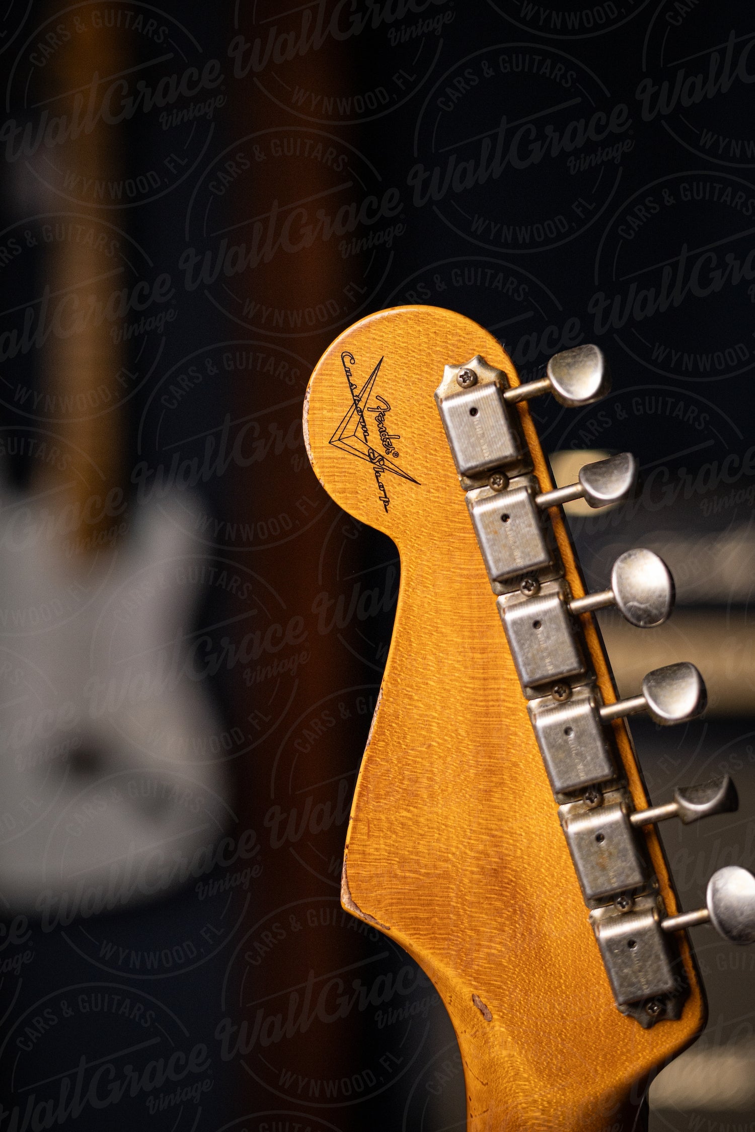 Fender Custom Shop 1960 Stratocaster Heavy Relic Electric Guitar - Aged Sonic over Sunburst
