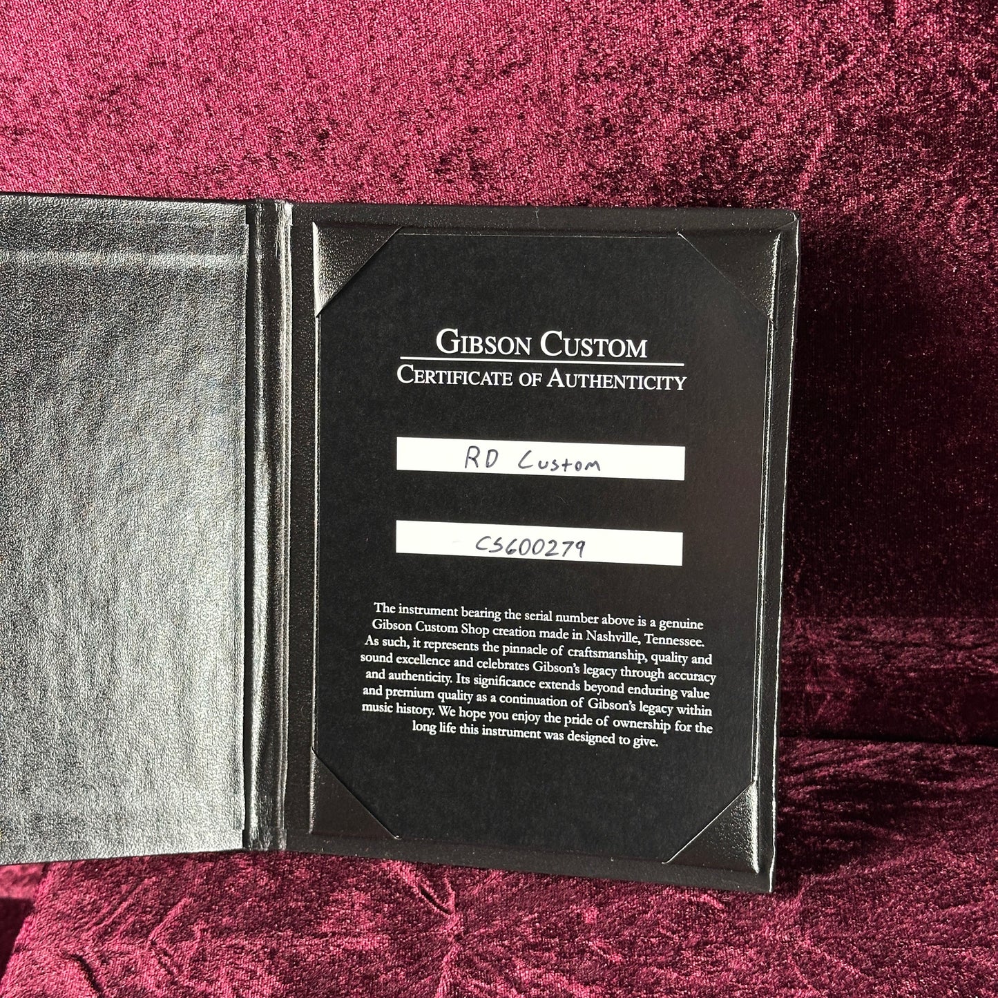 Gibson Custom RD Custom Ebony w/case CS600279