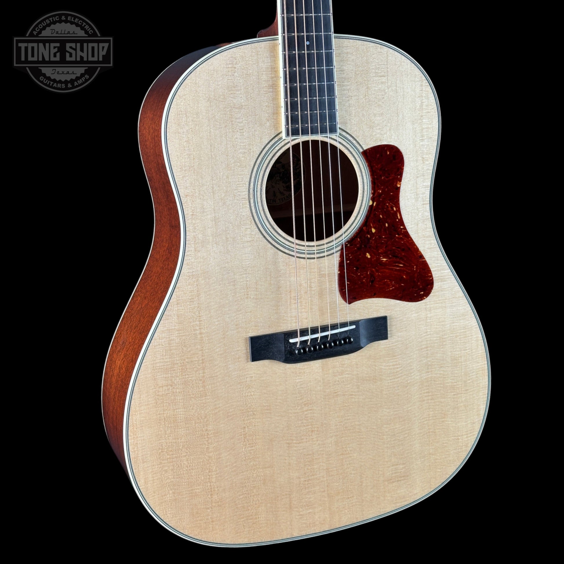 Collings CJ Natural Sitka/Mahogany w/Case 36483