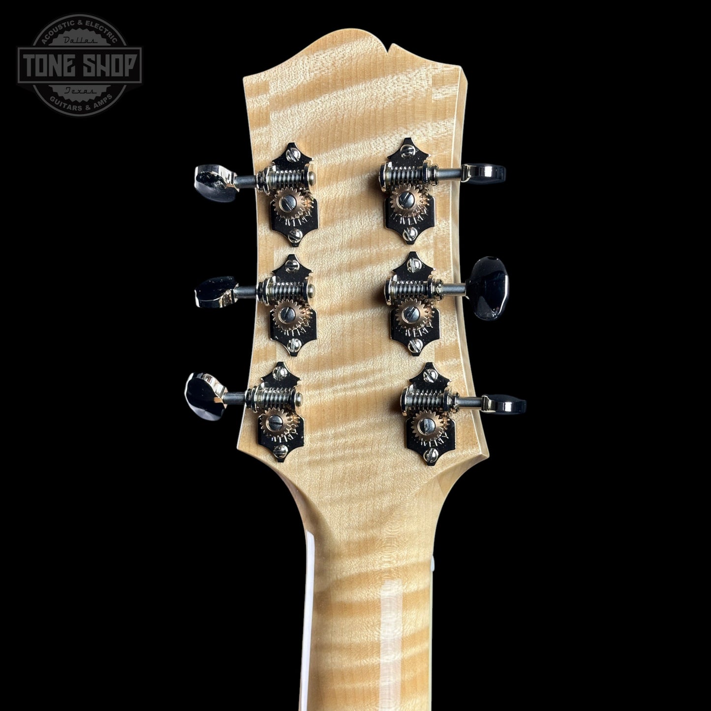 Collings CJ Jet Black Top Tigerstripe Pickguard Sitka/Maple w/Case 36567