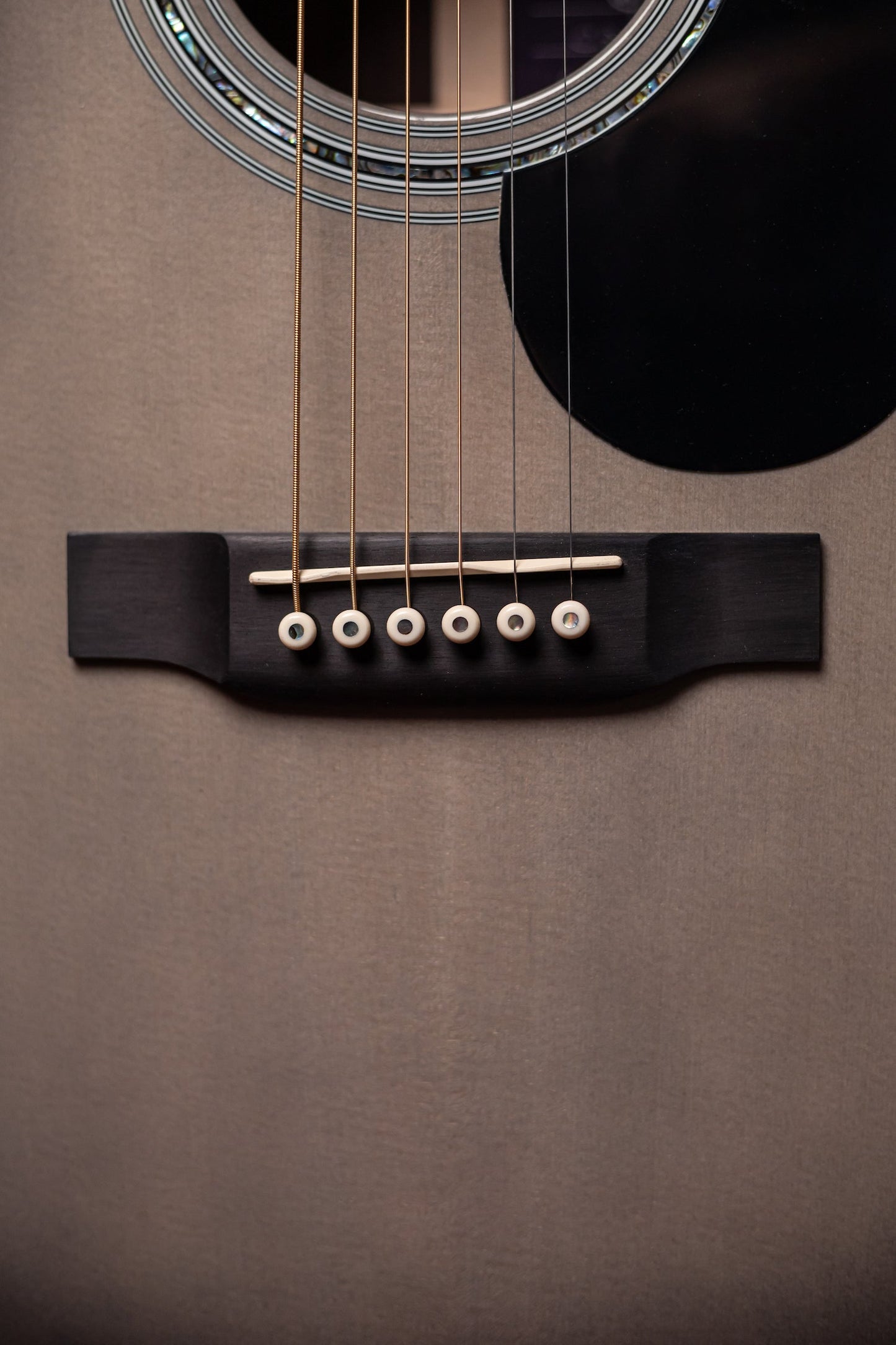 Martin OMJM 20th Anniversary John Mayer Acoustic Guitar - Platinum Gray