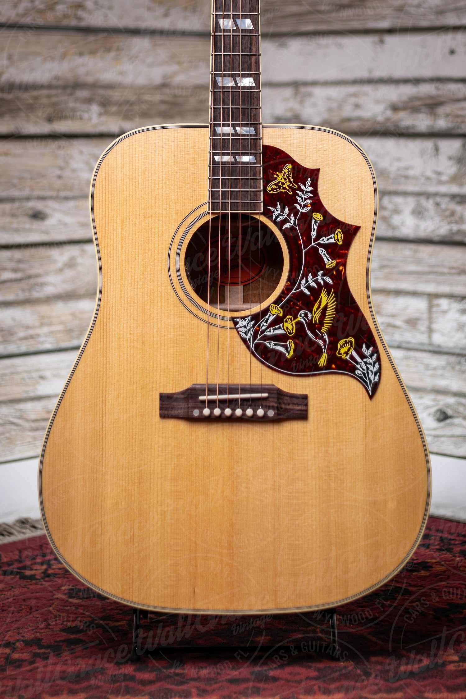Gibson Hummingbird Original Acoustic-Electric Guitar - Antique Natural