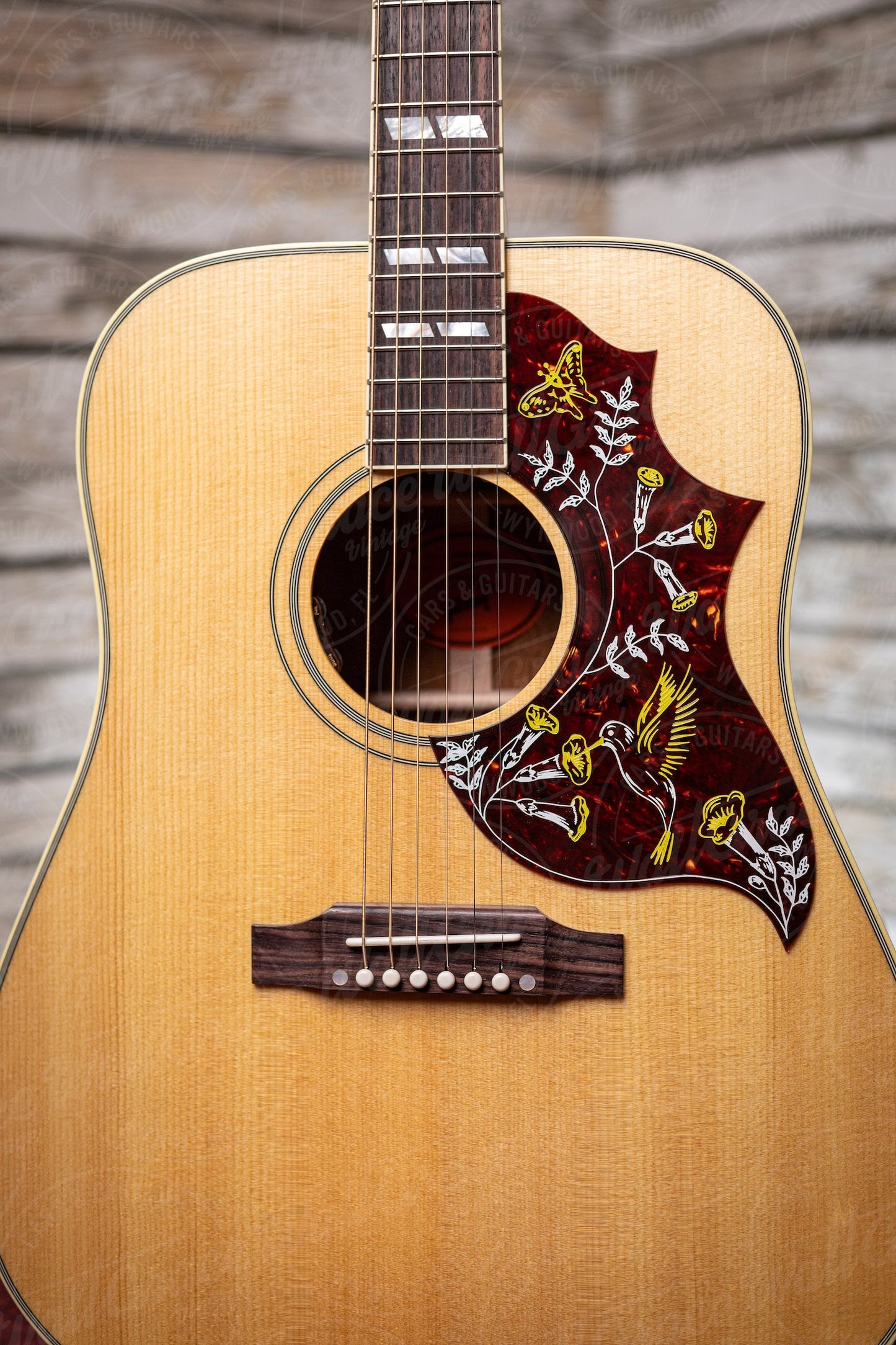 Gibson Hummingbird Original Acoustic-Electric Guitar - Antique Natural