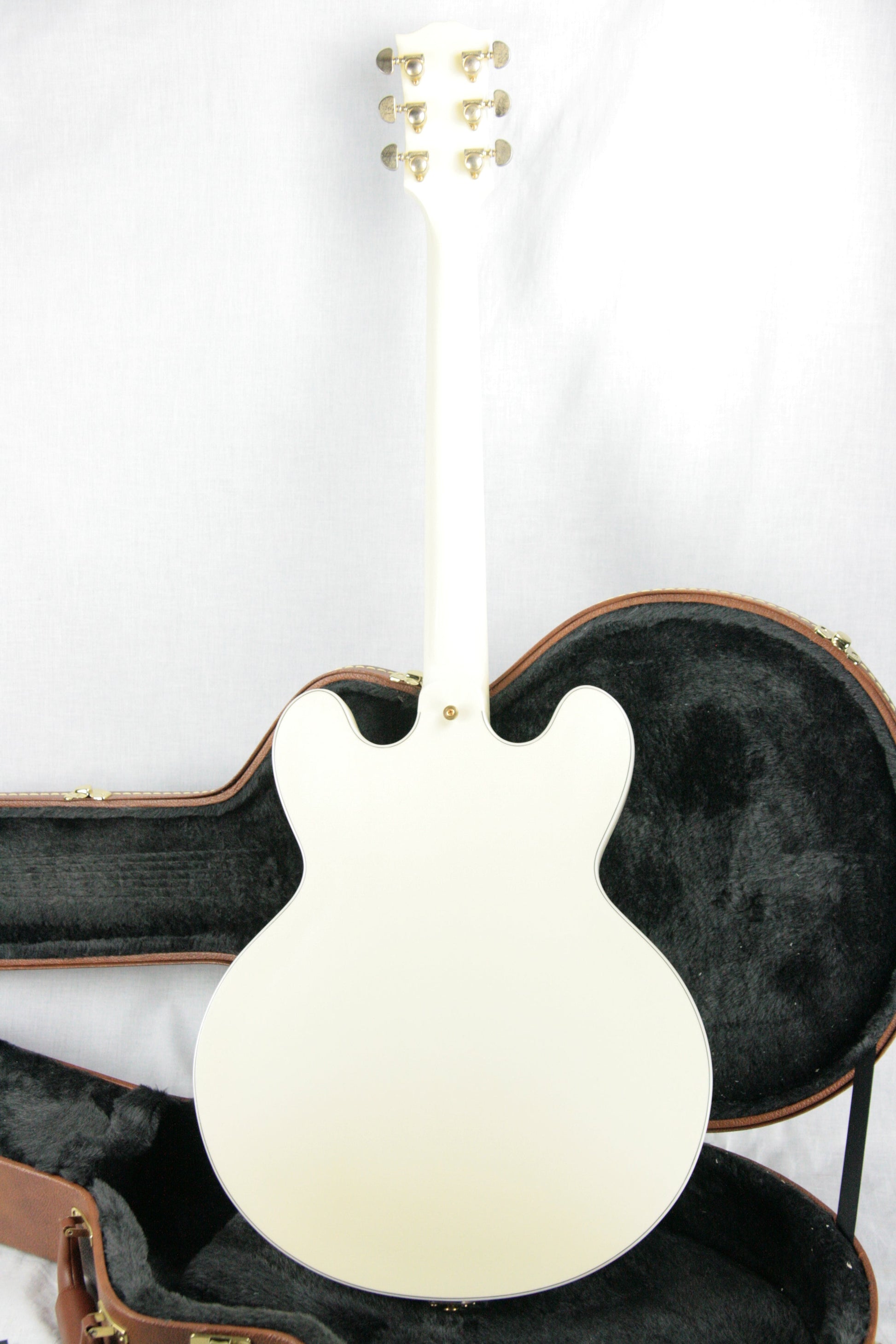 2017 Gibson ES-355 VOS in WHITE! Bigsby, Gold Hdwr! Memphis 345 335 LTD