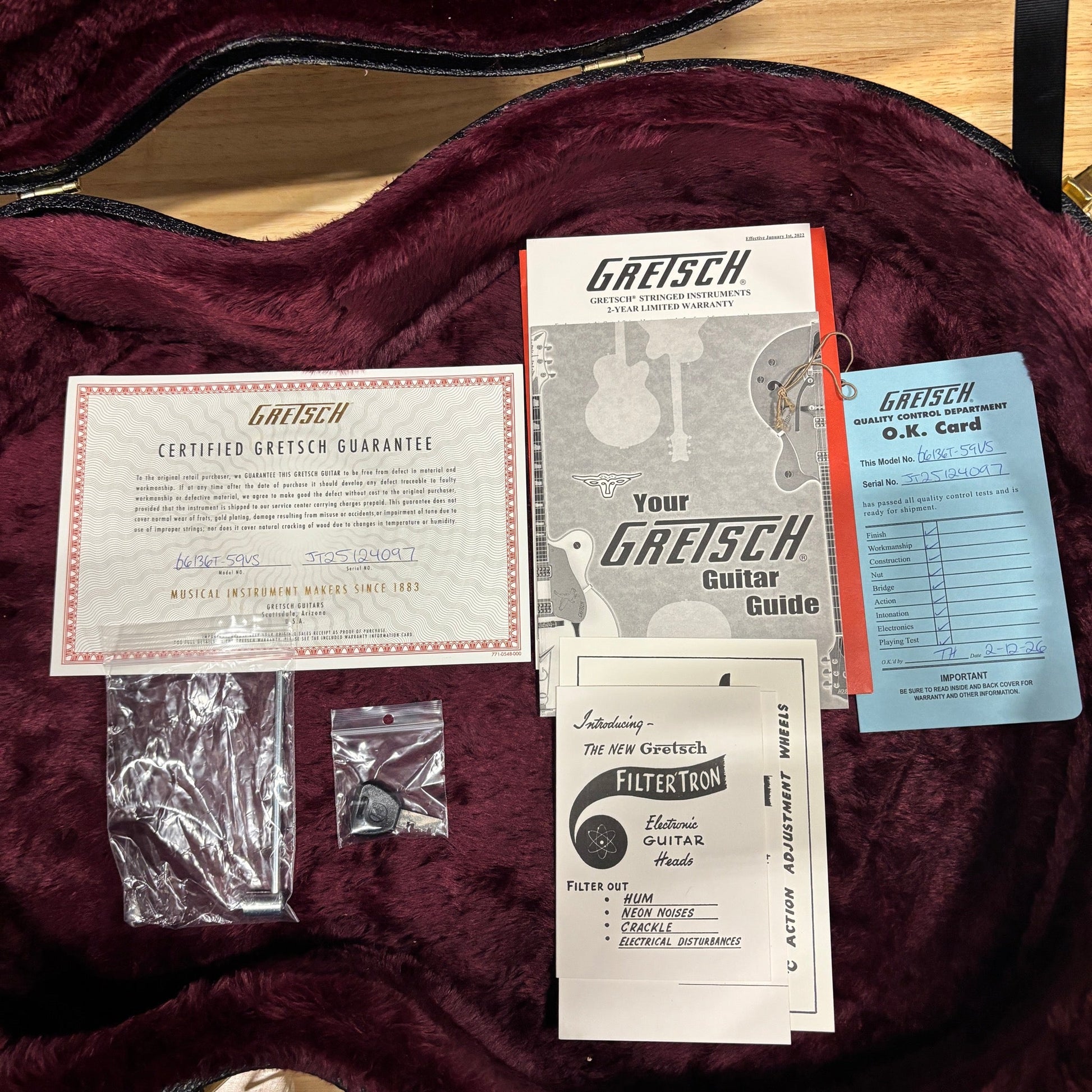 Gretsch G6136T-59 Vintage Select Edition '59 Falcon - White