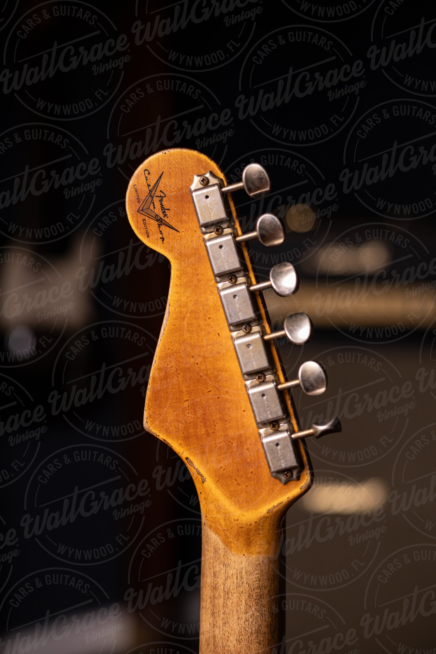 Fender Custom Shop '59 Stratocaster Super Heavy Relic Electric Guitar - Super Faded Aged Sunburst