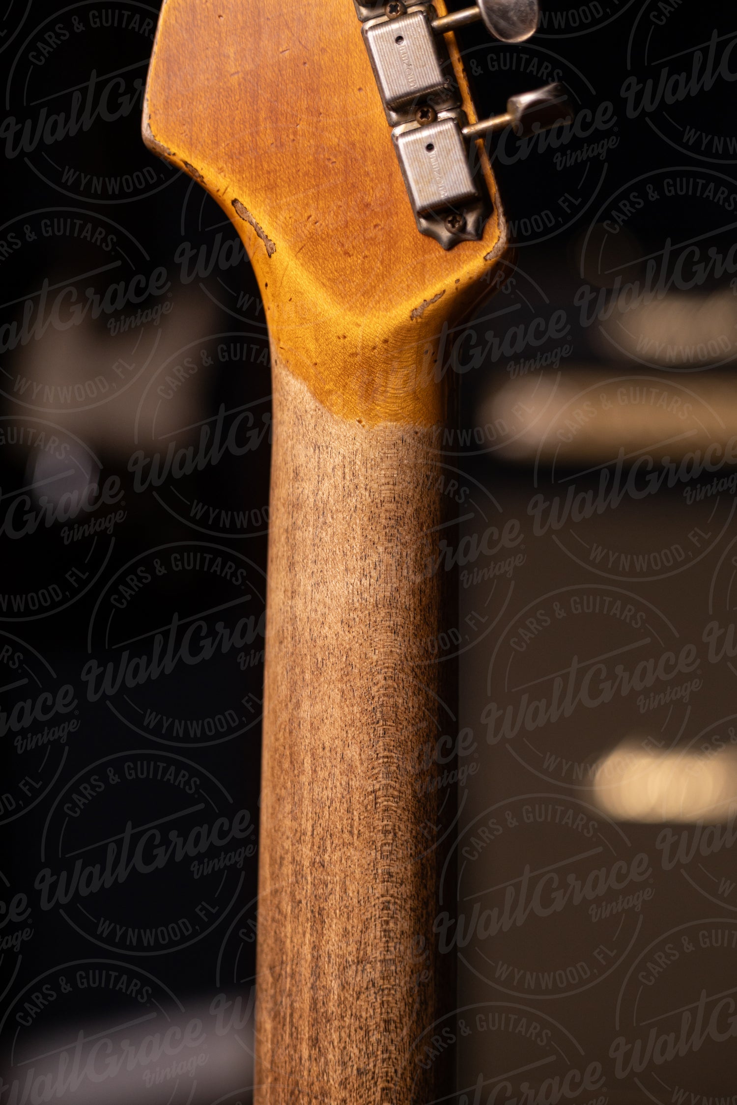 Fender Custom Shop '59 Stratocaster Super Heavy Relic Electric Guitar - Super Faded Aged Sunburst