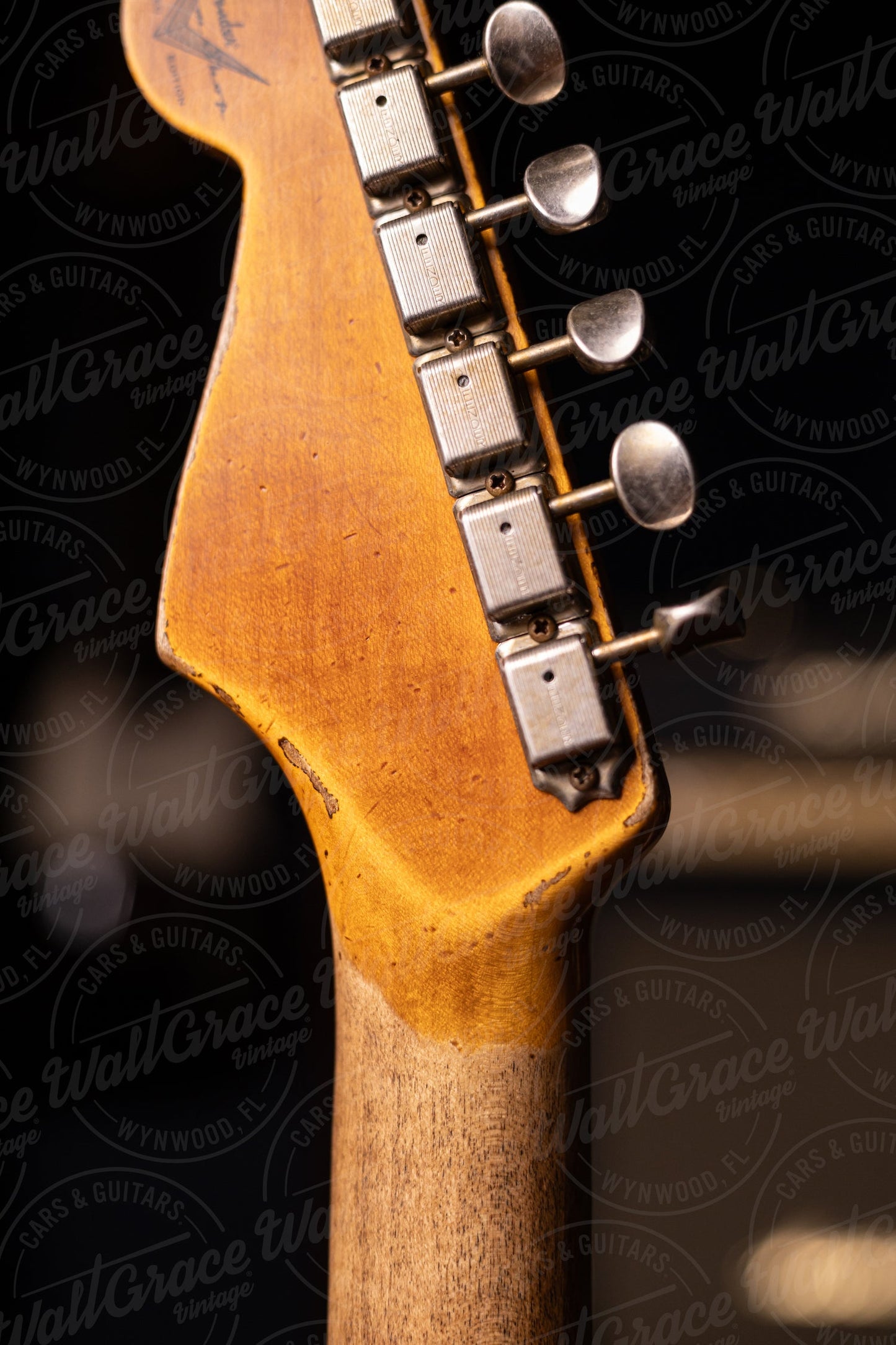 Fender Custom Shop '59 Stratocaster Super Heavy Relic Electric Guitar - Super Faded Aged Sunburst