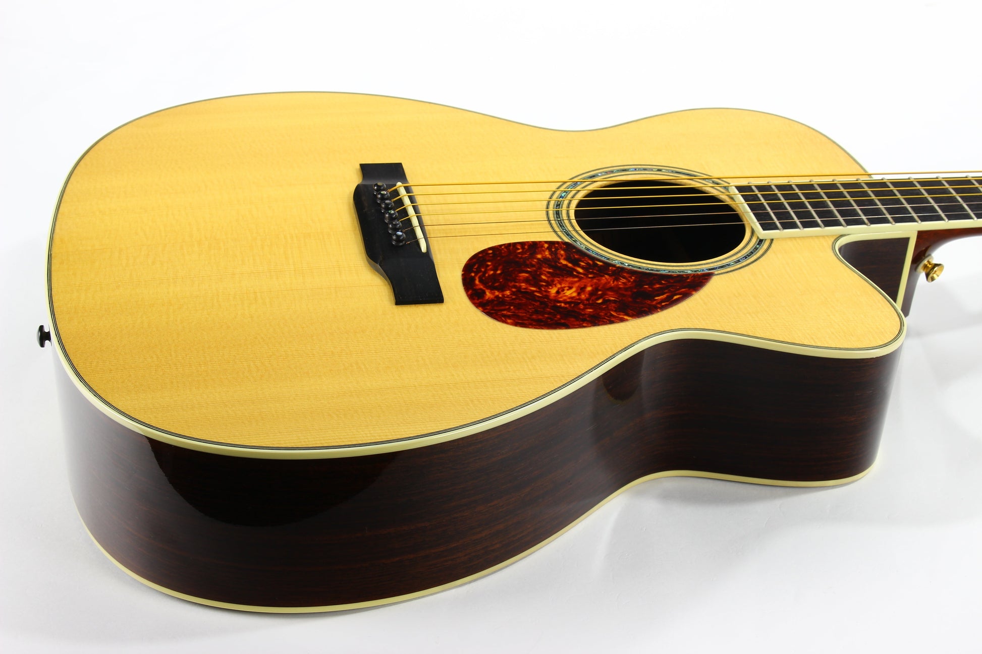 2001 Collings OM3C Cutaway Model - Sitka/EIR, Brazilian Rosewood headplate, Abalone Rosette, om3 om2h om1