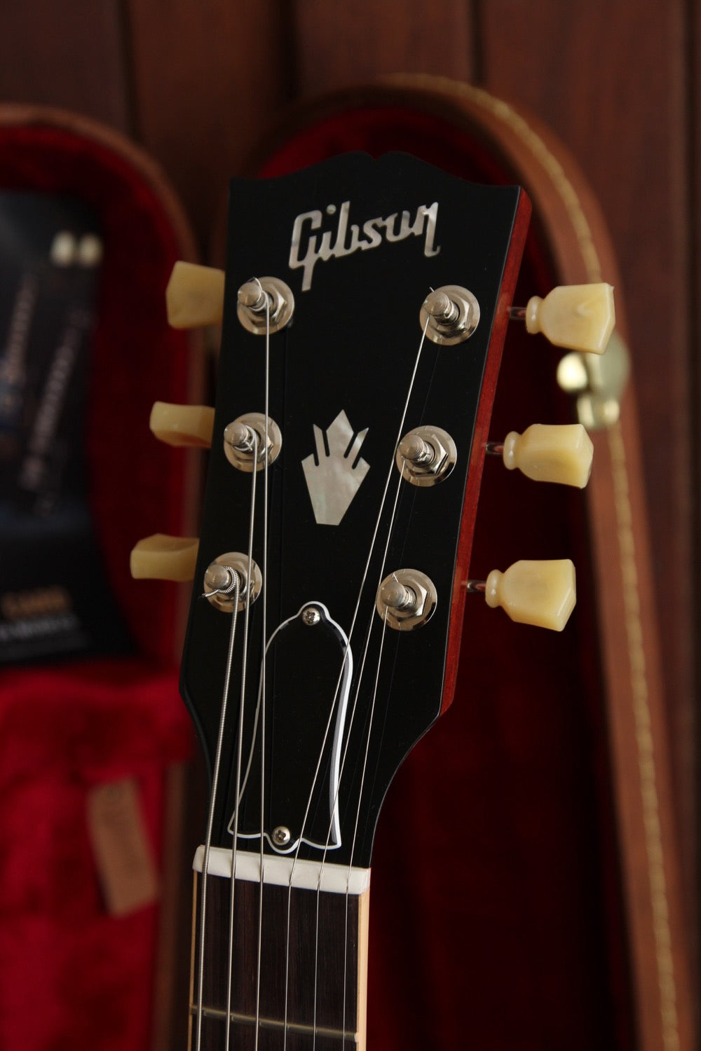 Gibson SG Standard '61 Maestro Vibrola Vintage Cherry