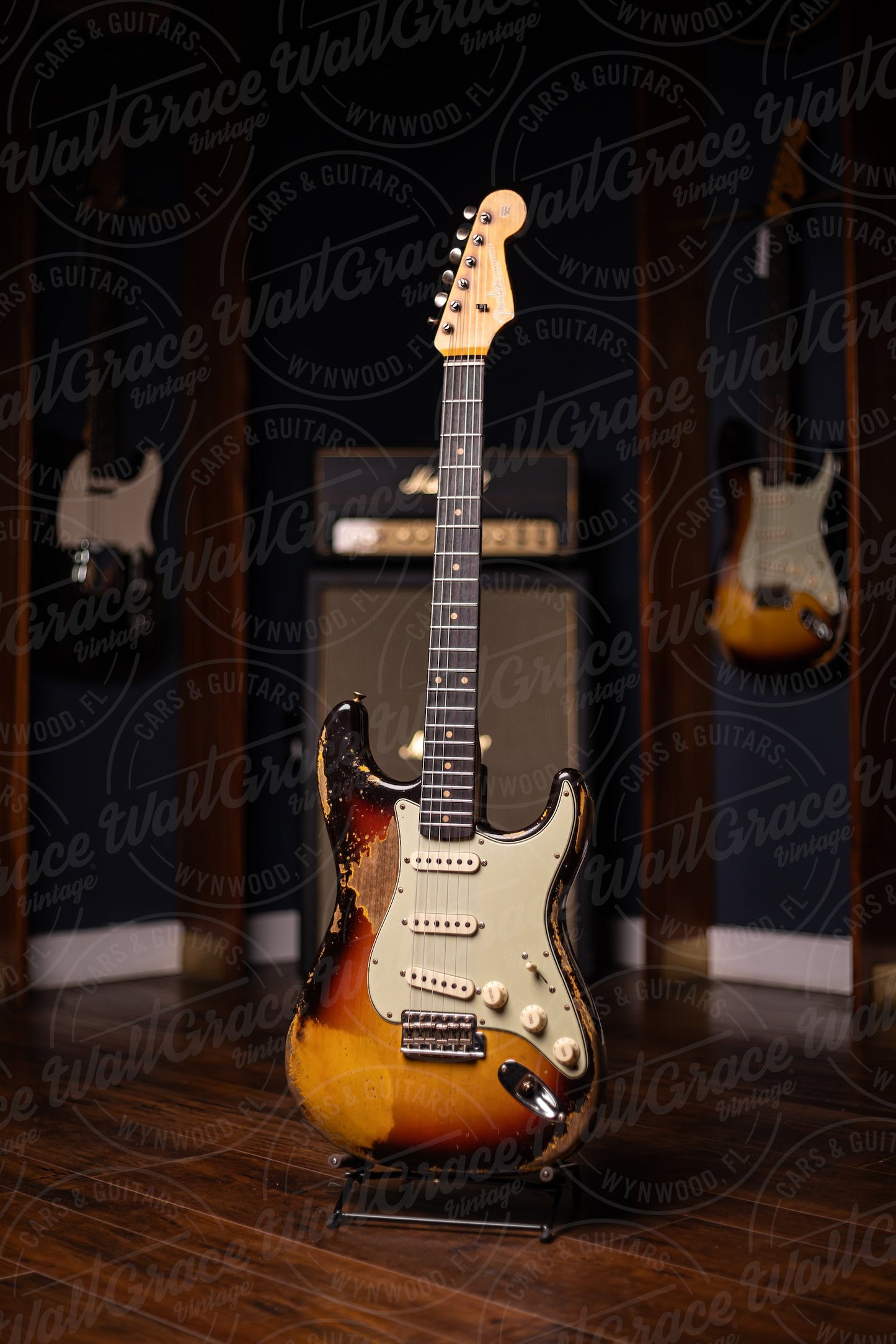 Fender Custom Shop '59 Stratocaster Super Heavy Relic Electric Guitar - Super Faded Aged Sunburst