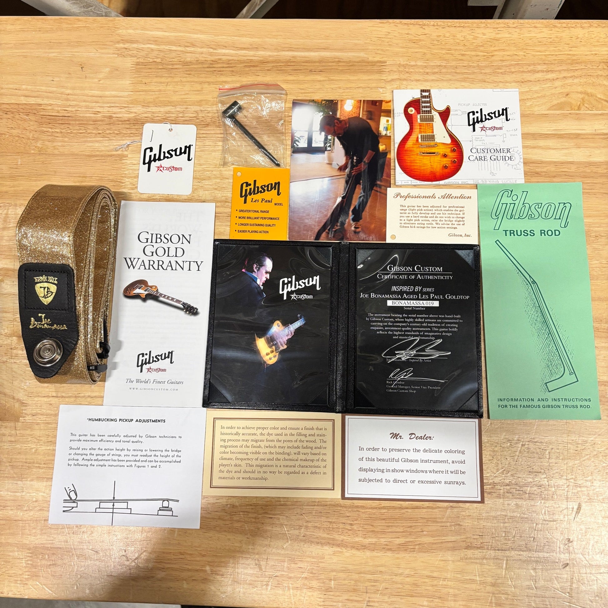 Gibson Inspired By Joe Bonamassa Aged Les Paul Goldtop - Aged Goldtop