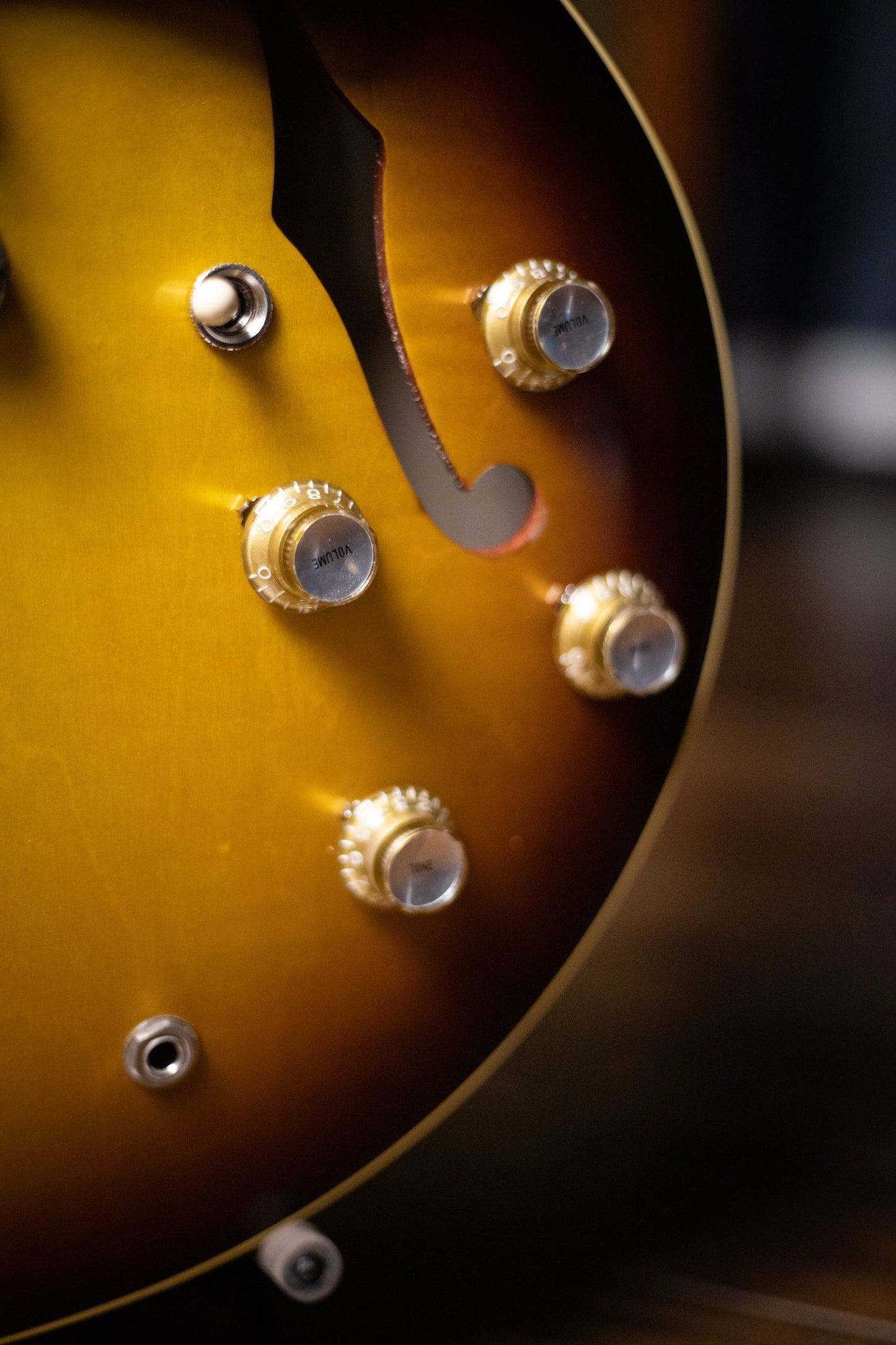 Gibson Custom Shop 1964 ES-335 Reissue VOS Electric Guitar - Vintage Burst