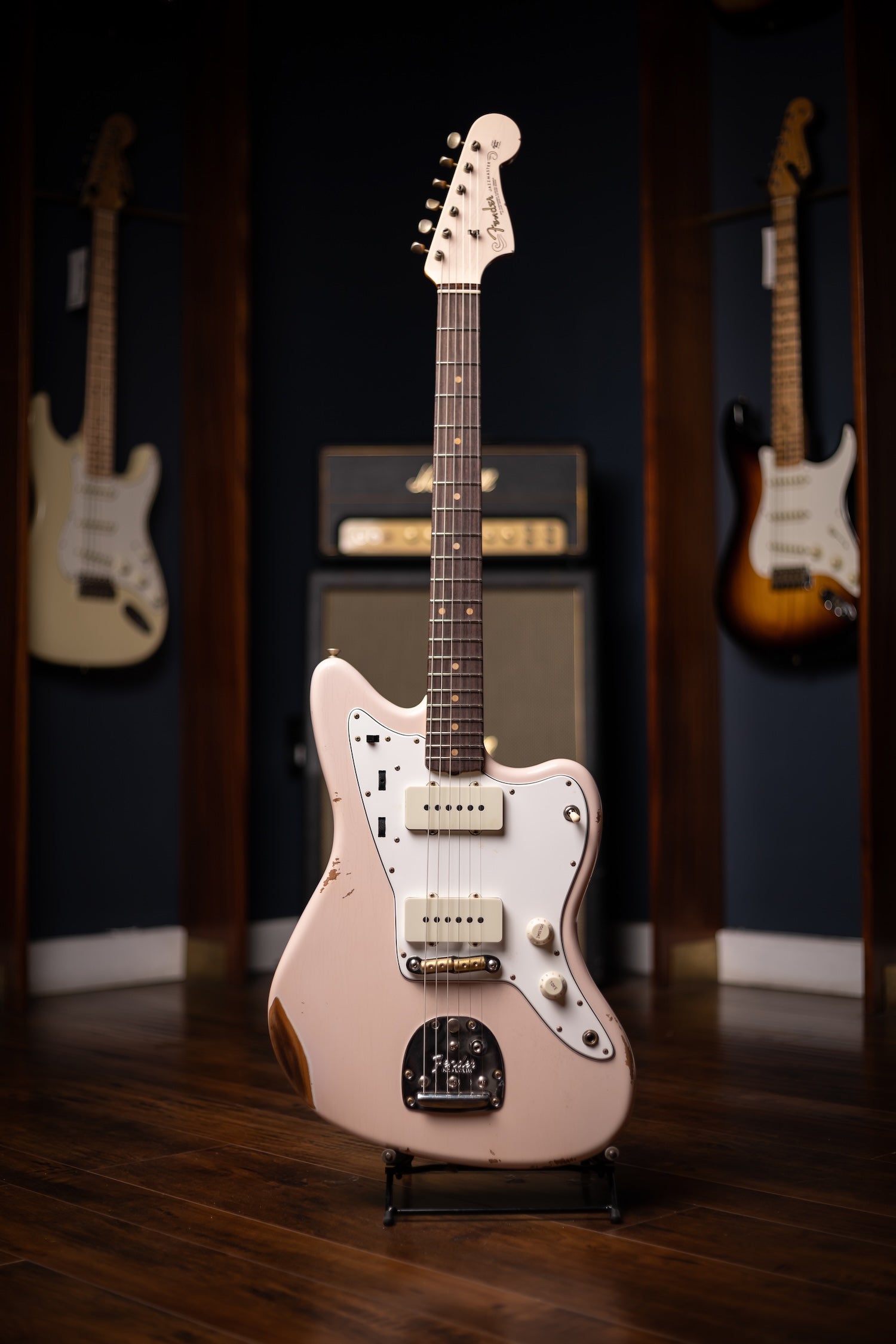Fender Custom Shop 1963 Jazzmaster Relic Electric Guitar - Aged Shell Pink