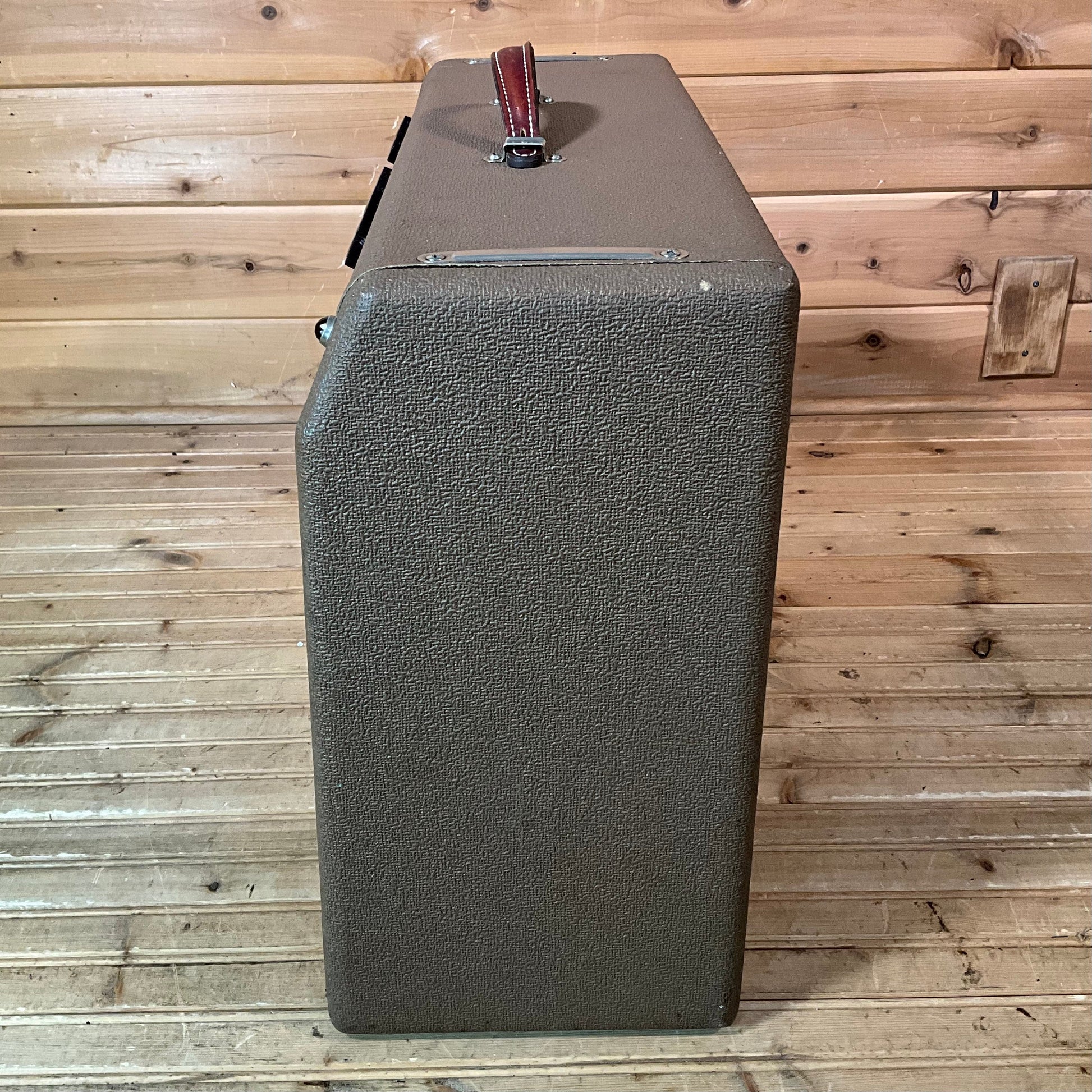 Fender 1960 Vibrolux Guitar Amplifier USED