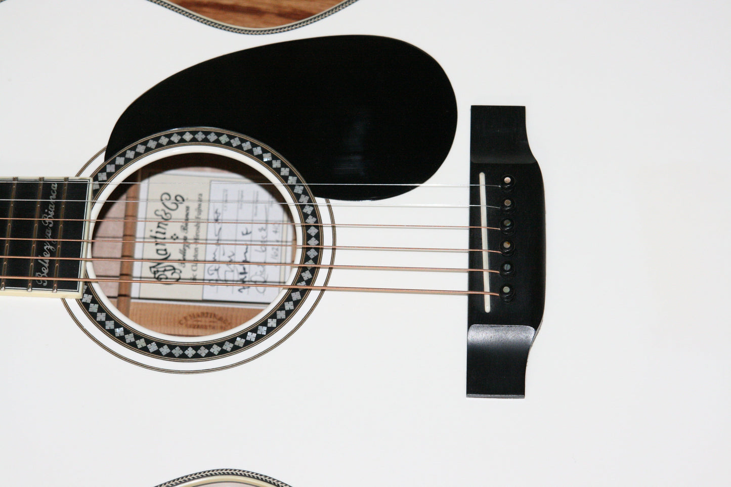2006 Martin Bellezza Bianca ERIC CLAPTON 000-ECHF WHITE Acoustic Guitar! Signed by EC! 28 42