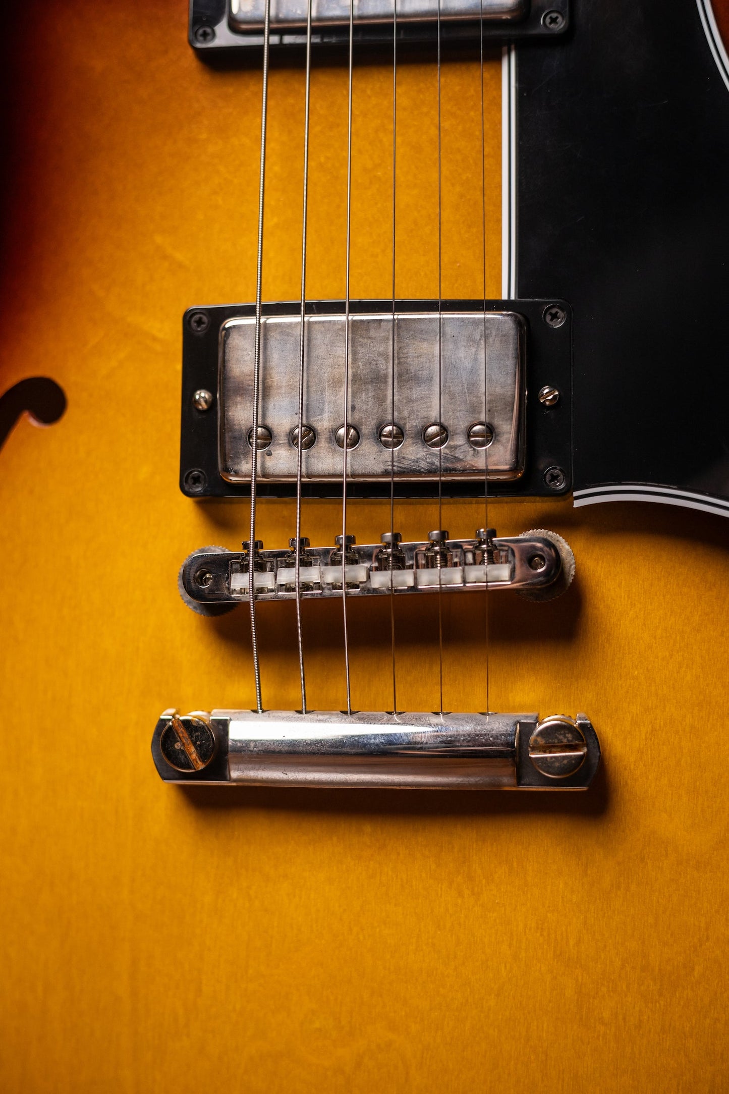 Gibson Custom Shop 1964 ES-335 Reissue VOS Electric Guitar - Vintage Burst