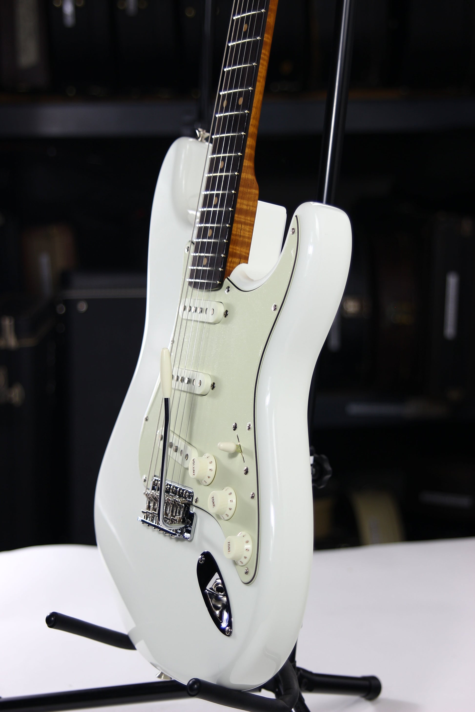 2022 Fender Custom Shop GT11 '60 Stratocaster Roasted FLAME NECK - NOS Olympic White Sweetwater Dealer Select