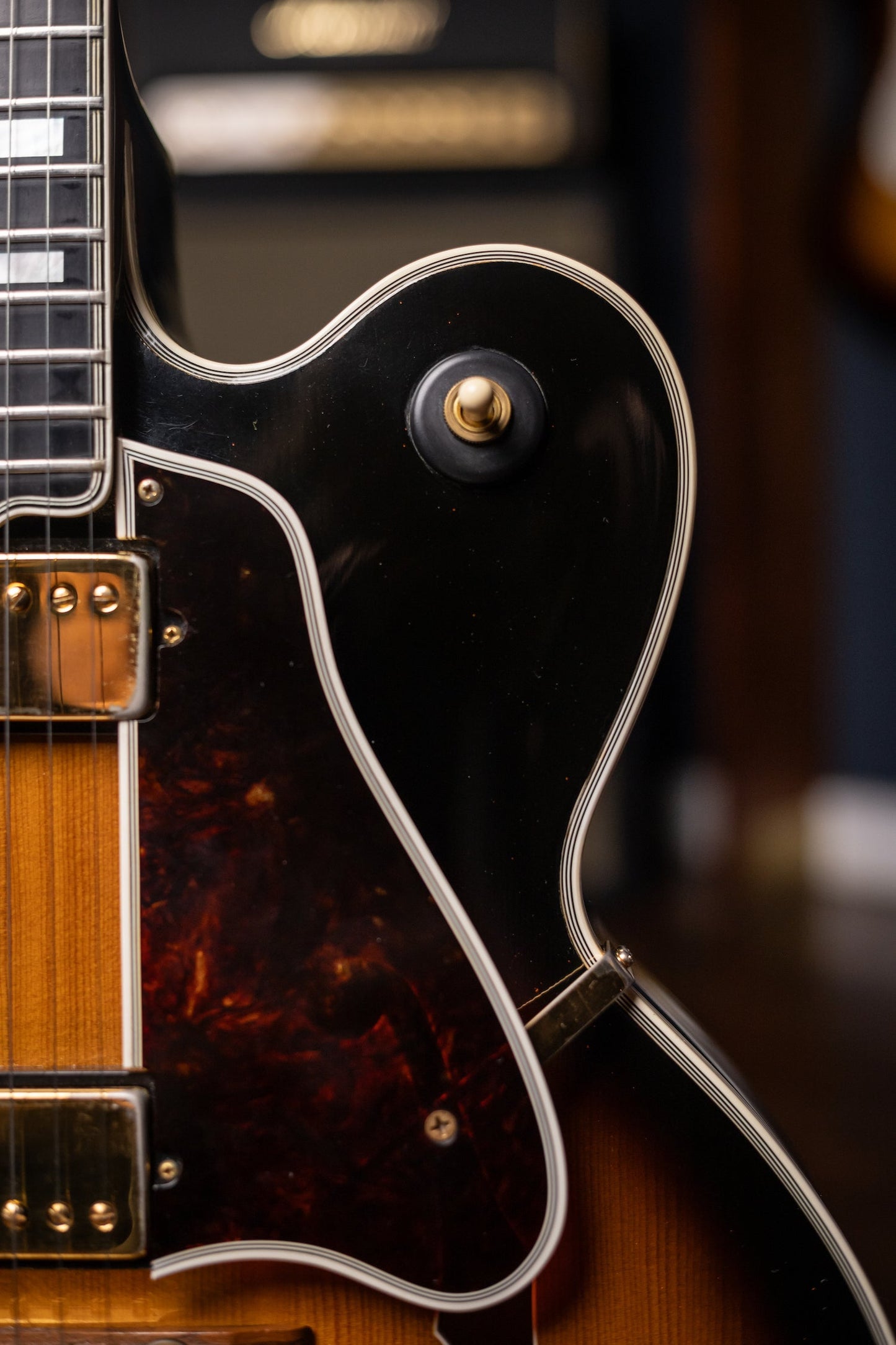 1976 Gibson L5-CES Electric Guitar - Sunburst