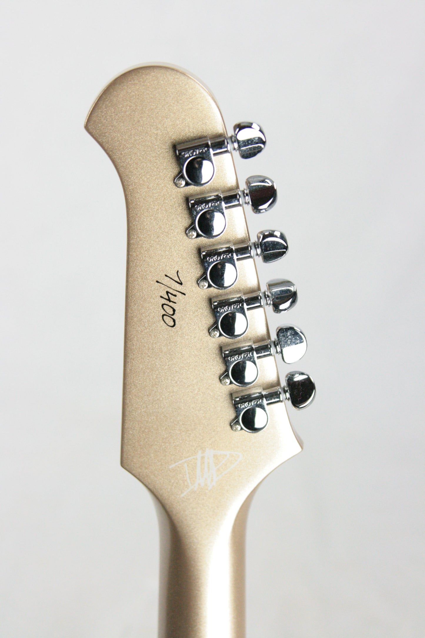 MINT 2014 Gibson Dave Grohl Signature ES-335 Metallic Gold DG-335 LOW NUMBER