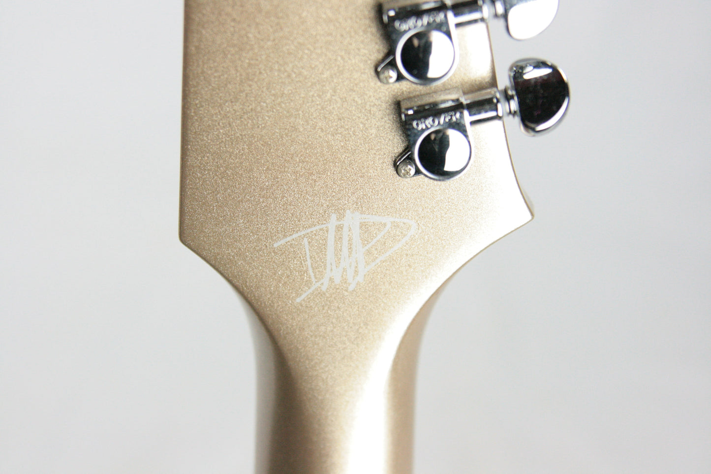MINT 2014 Gibson Dave Grohl Signature ES-335 Metallic Gold DG-335 LOW NUMBER