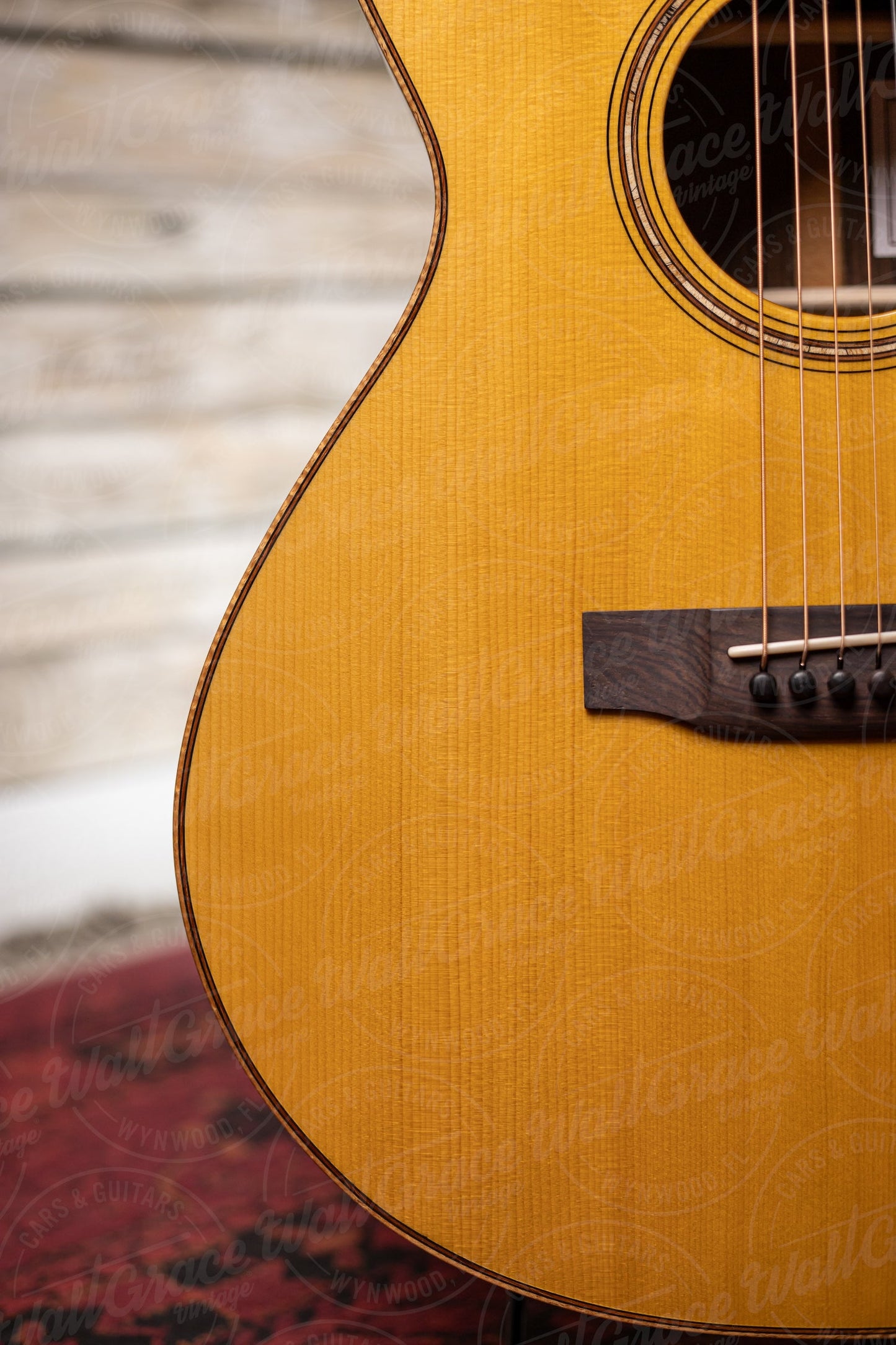 Bedell Bahia Orchestra Adirondack Spruce Brazilian Rosewood Acoustic Guitar - Natural
