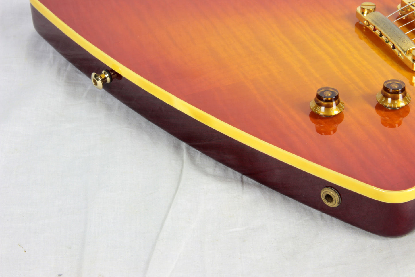1995 Hamer USA RICK NIELSEN Signature Standard Custom GSTC-RN-59B Sunburst '59 Explorer