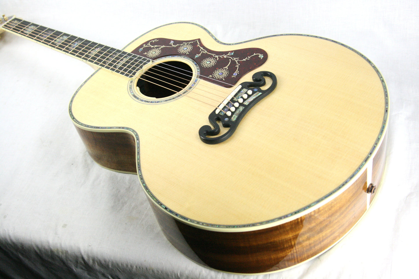2017 Gibson Custom Shop SJ-200 KOA! Abalone, Limited Edition! j200 Acoustic Guitar j45