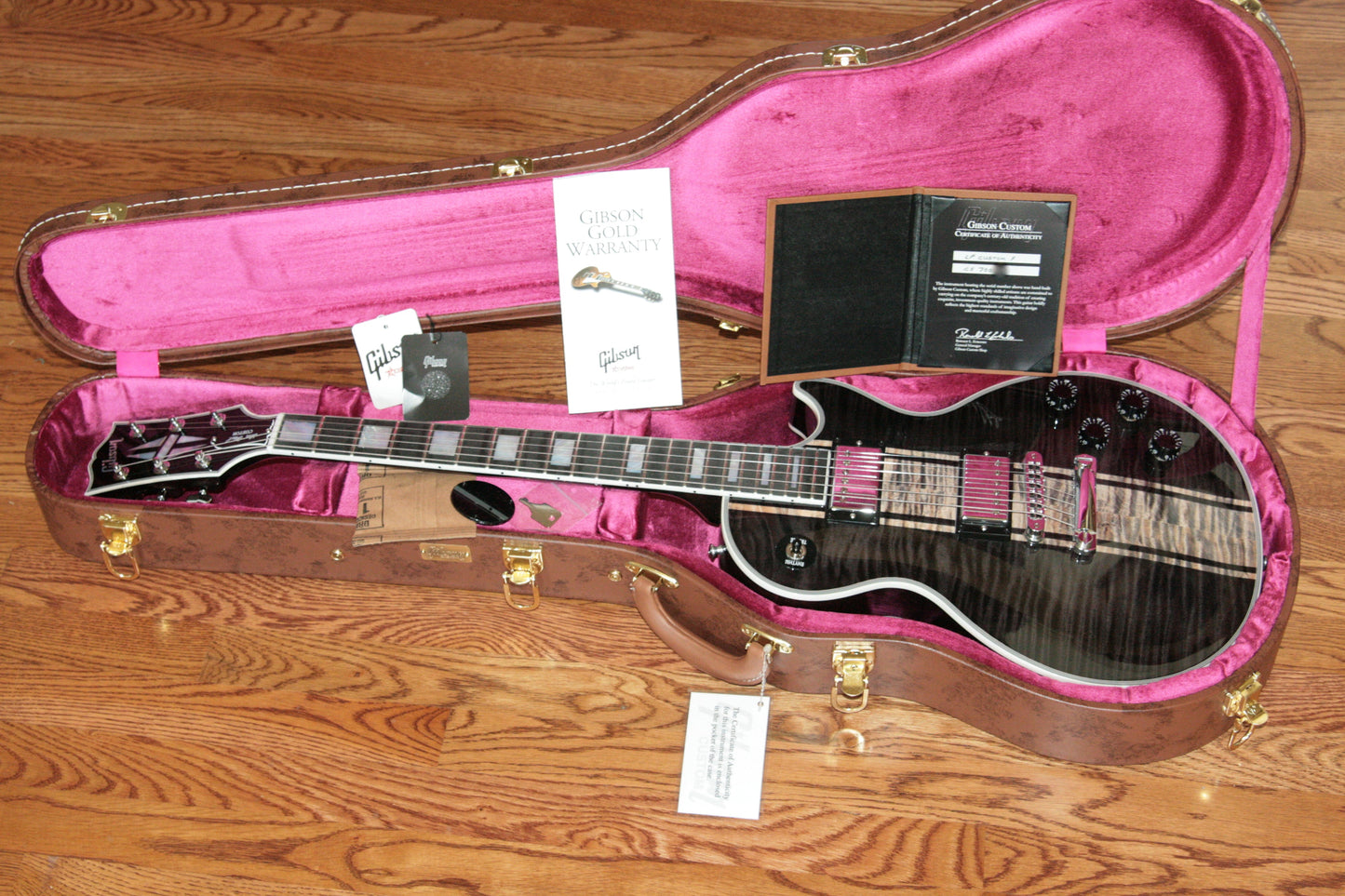 2018 Gibson Custom Shop Les Paul WHITE SCORPION! Flametop, Limited Block Inlay Model!