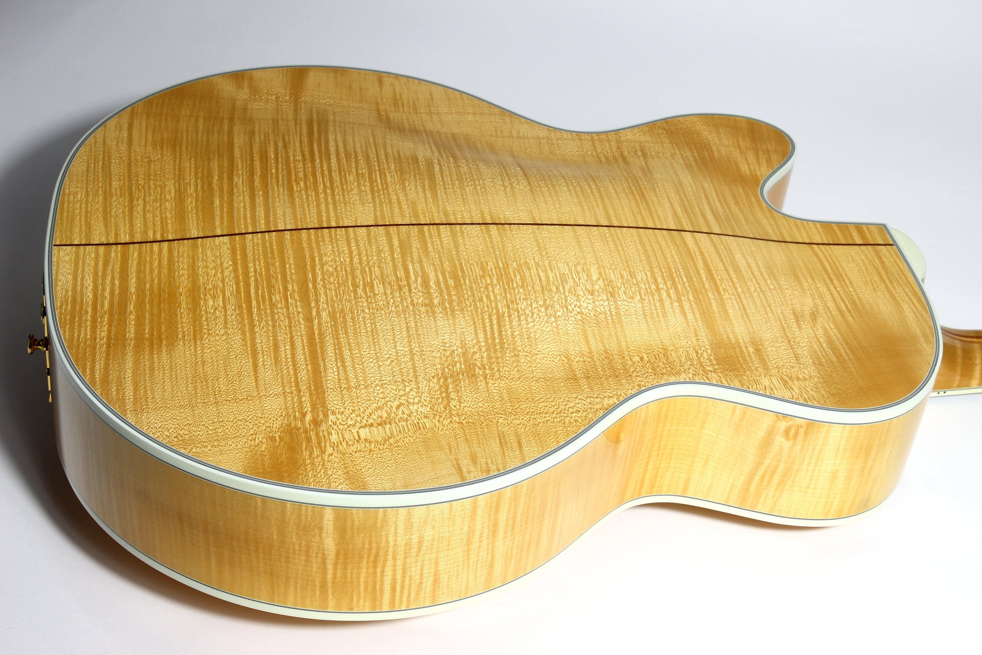 MINTY 1994 Guild Artist Award Natural Jazz Archtop Electric Guitar - Westerly RI, Carved Top, Highest Grade!