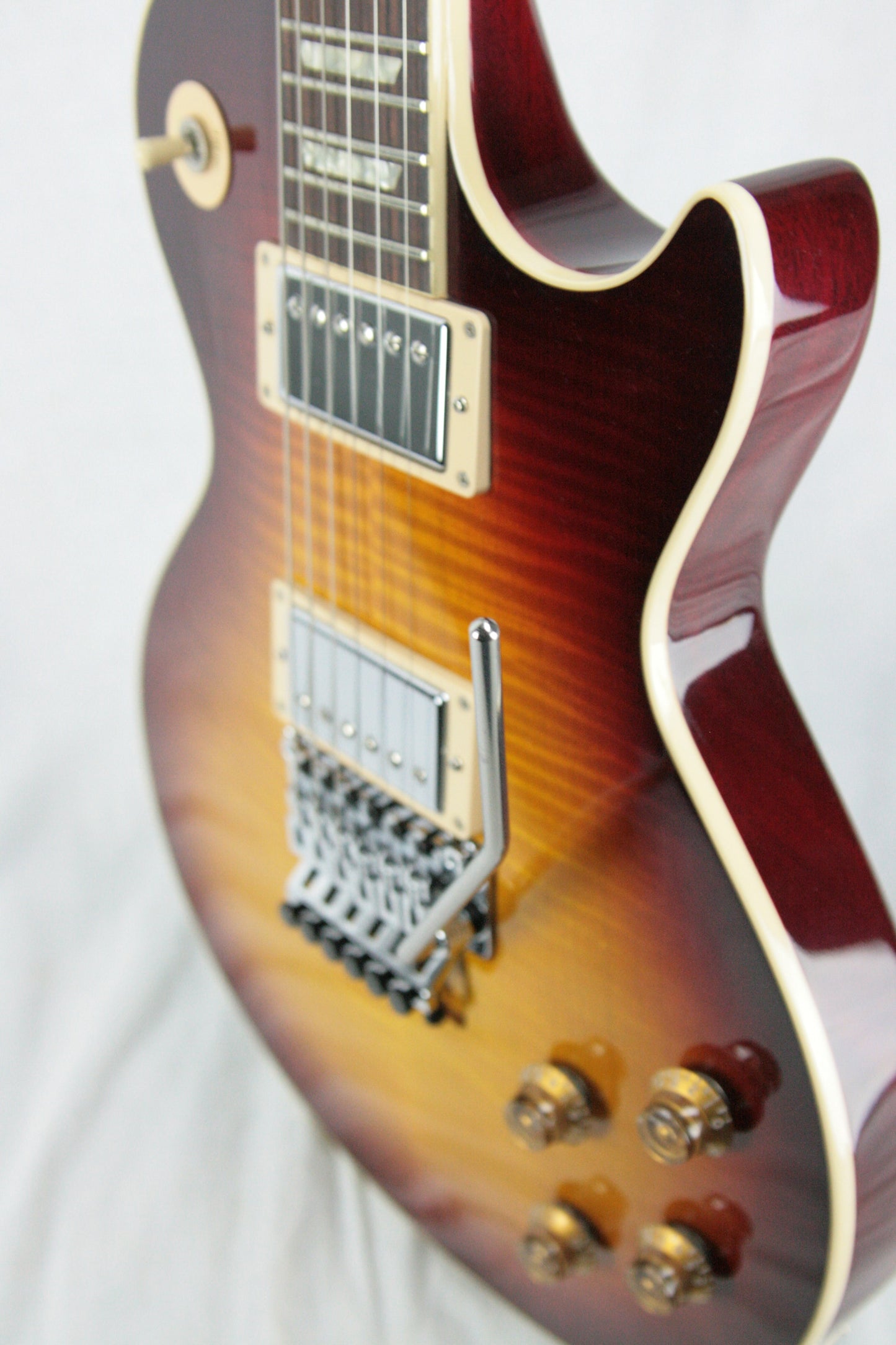 2017 Gibson Custom Shop Modern Les Paul Axcess Standard Floyd Rose Bourbon Burst Flametop!