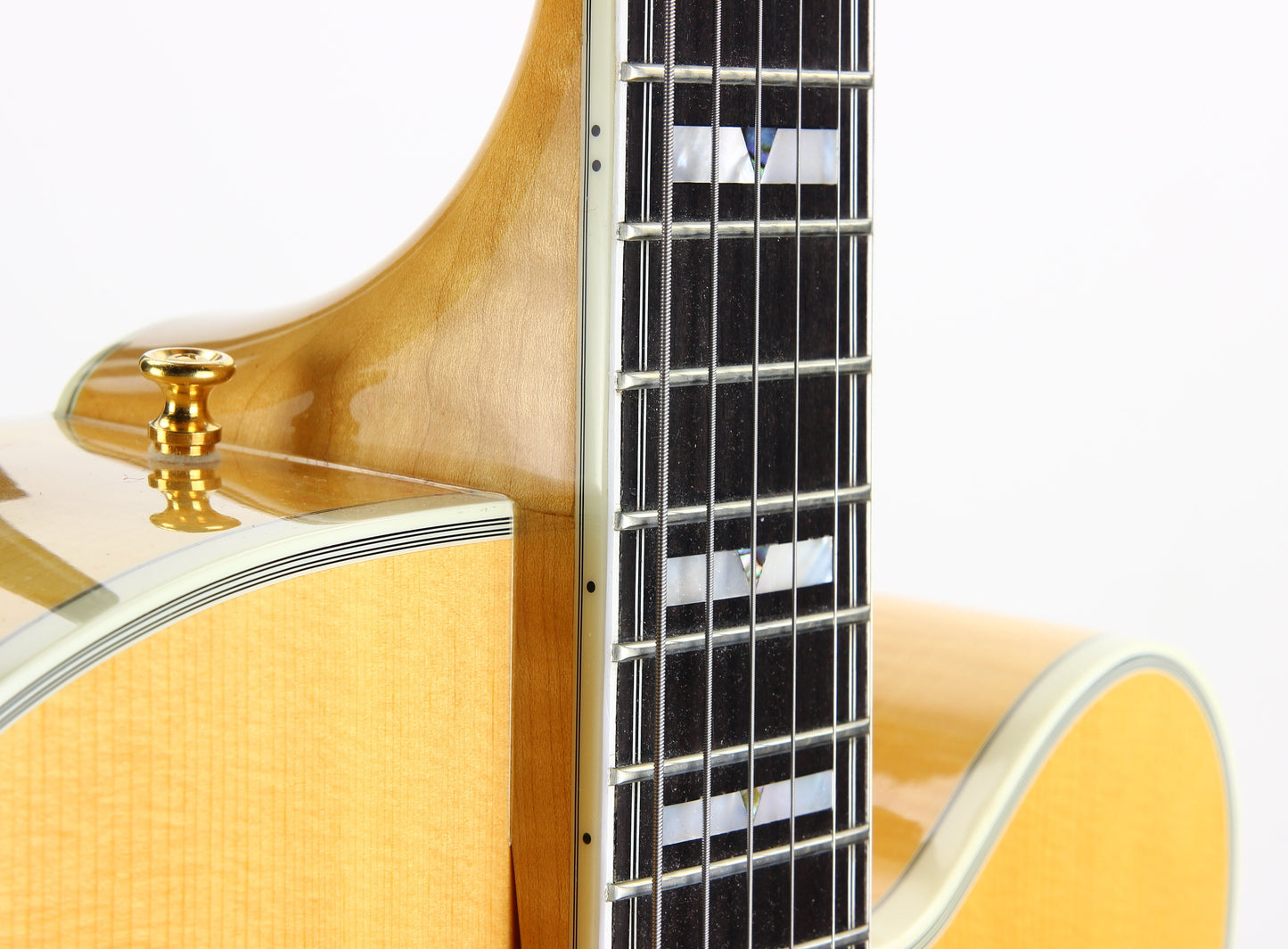MINTY 1994 Guild Artist Award Natural Jazz Archtop Electric Guitar - Westerly RI, Carved Top, Highest Grade!